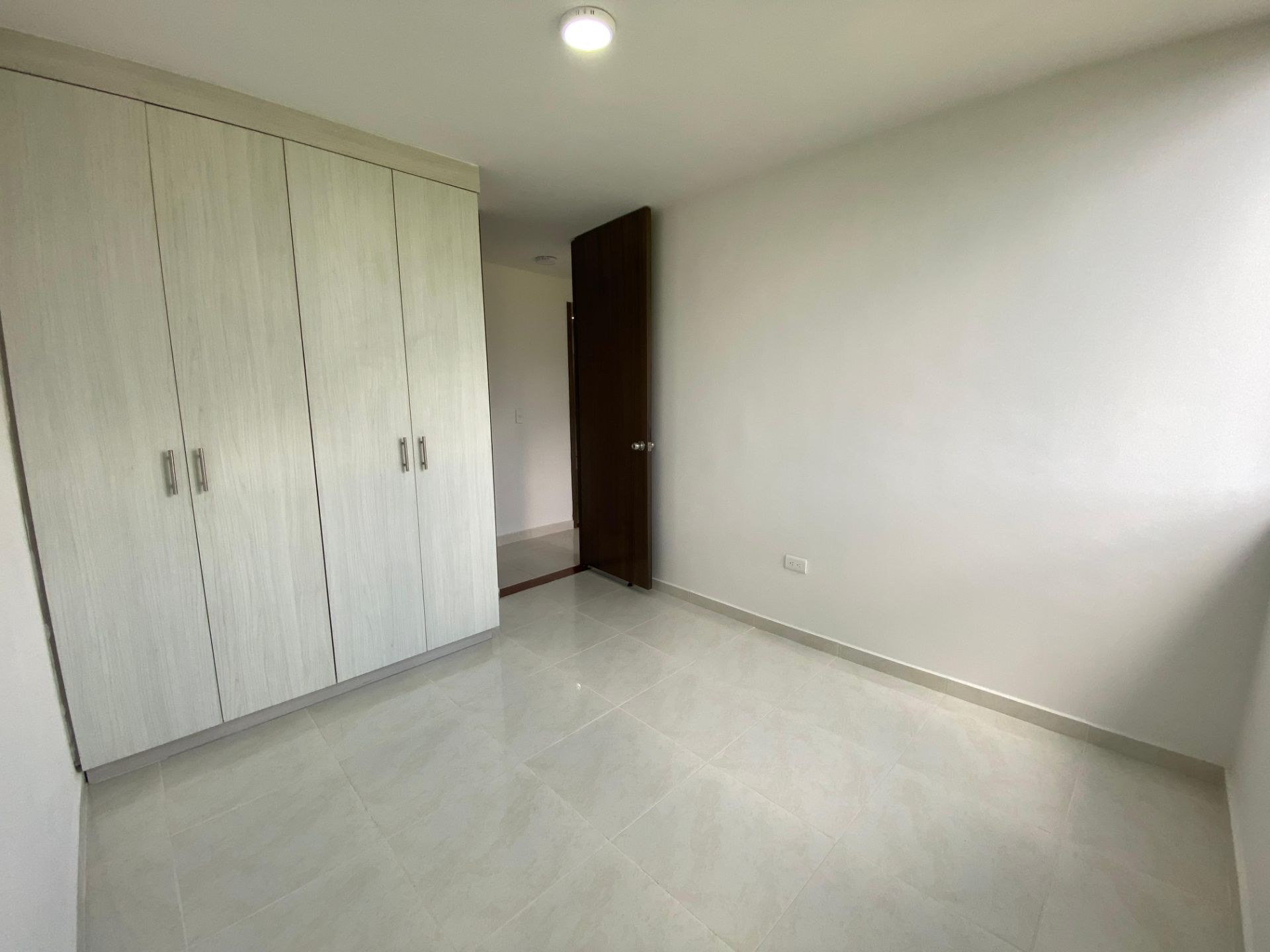 7. APARTAMENTO 801 TORRE 1 (12).jpeg