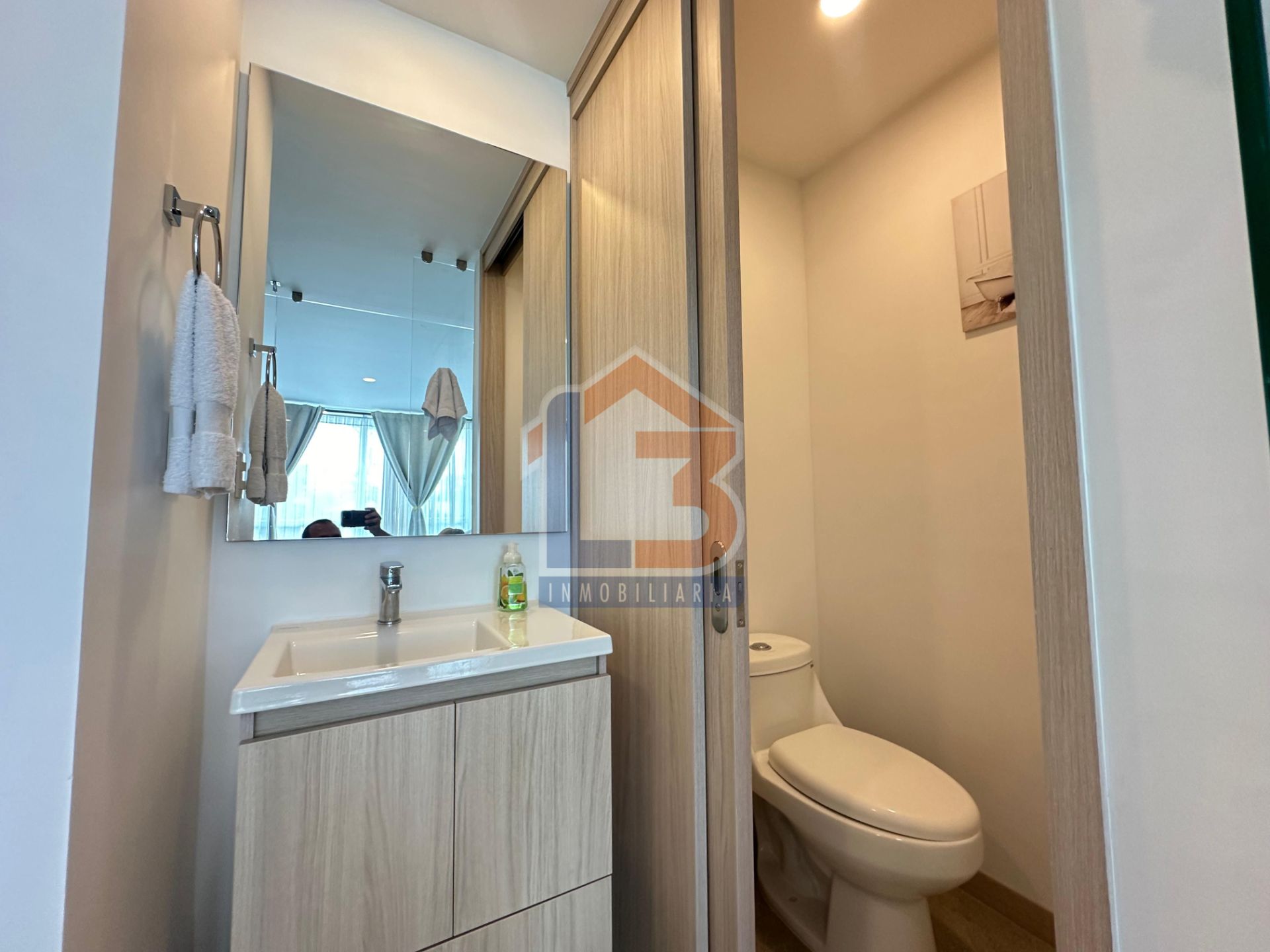 SE VENDE APTAESTUDIO EN EL NORTE (16).jpg