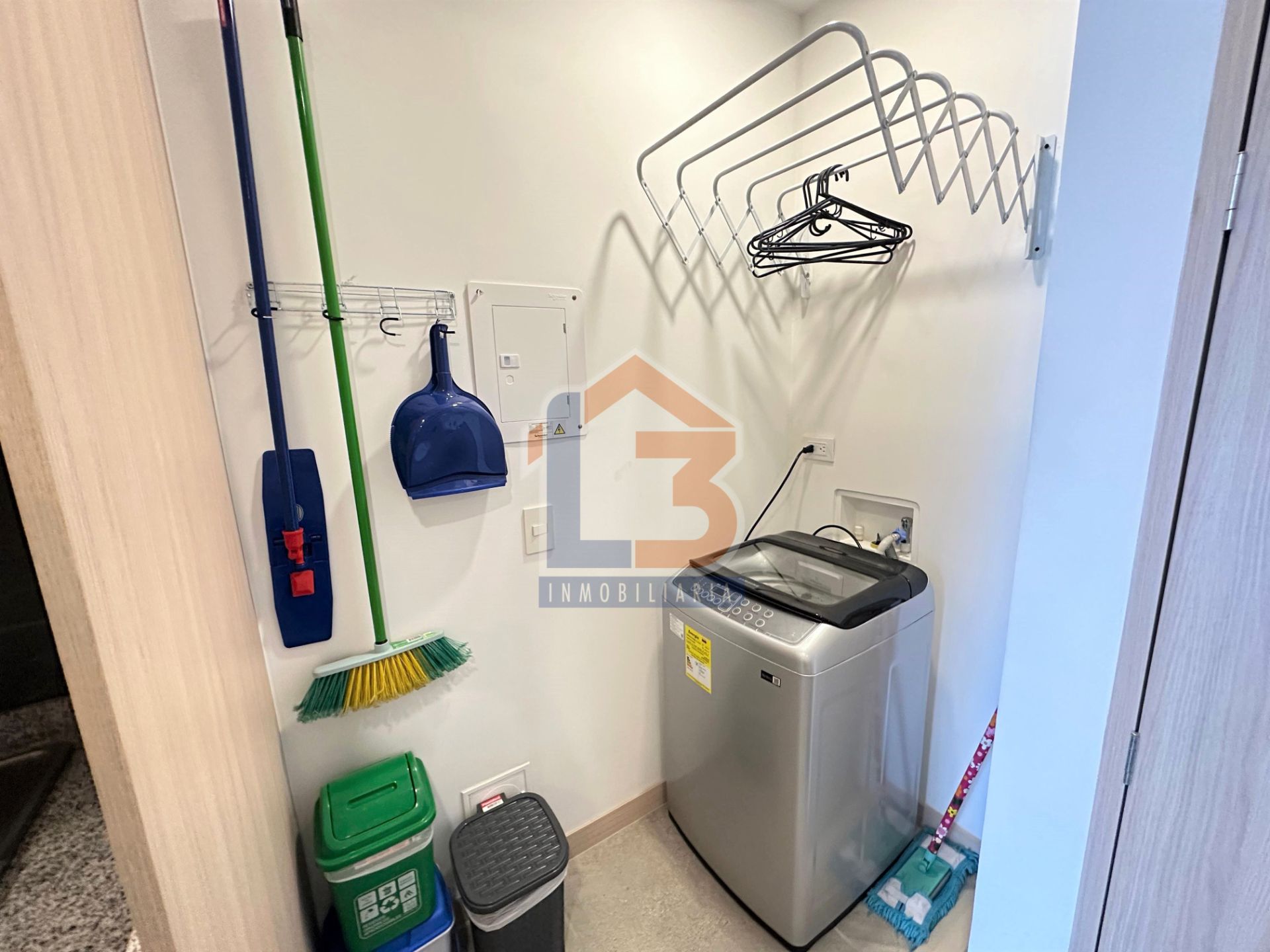 SE VENDE APTAESTUDIO EN EL NORTE (18).jpg