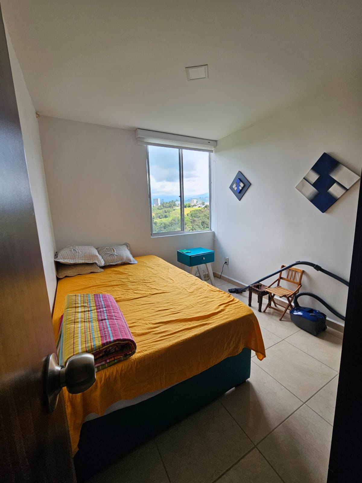 SE VENDE APTO EN EL NORTE  (3).jpg