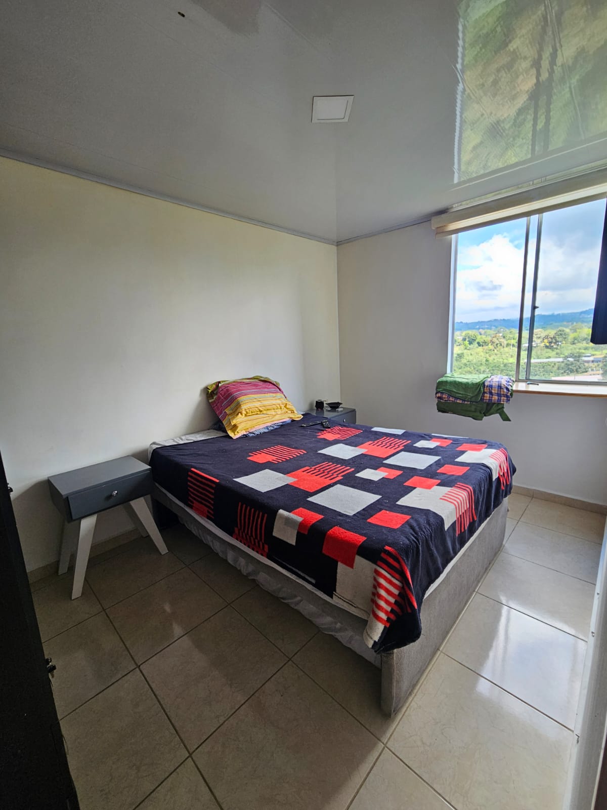 SE VENDE APTO EN EL NORTE  (7).jpg