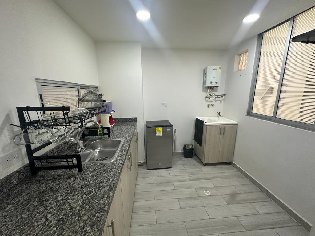SE VENDE APTAESTUDIO EN ORO NEGRO 5..jpg