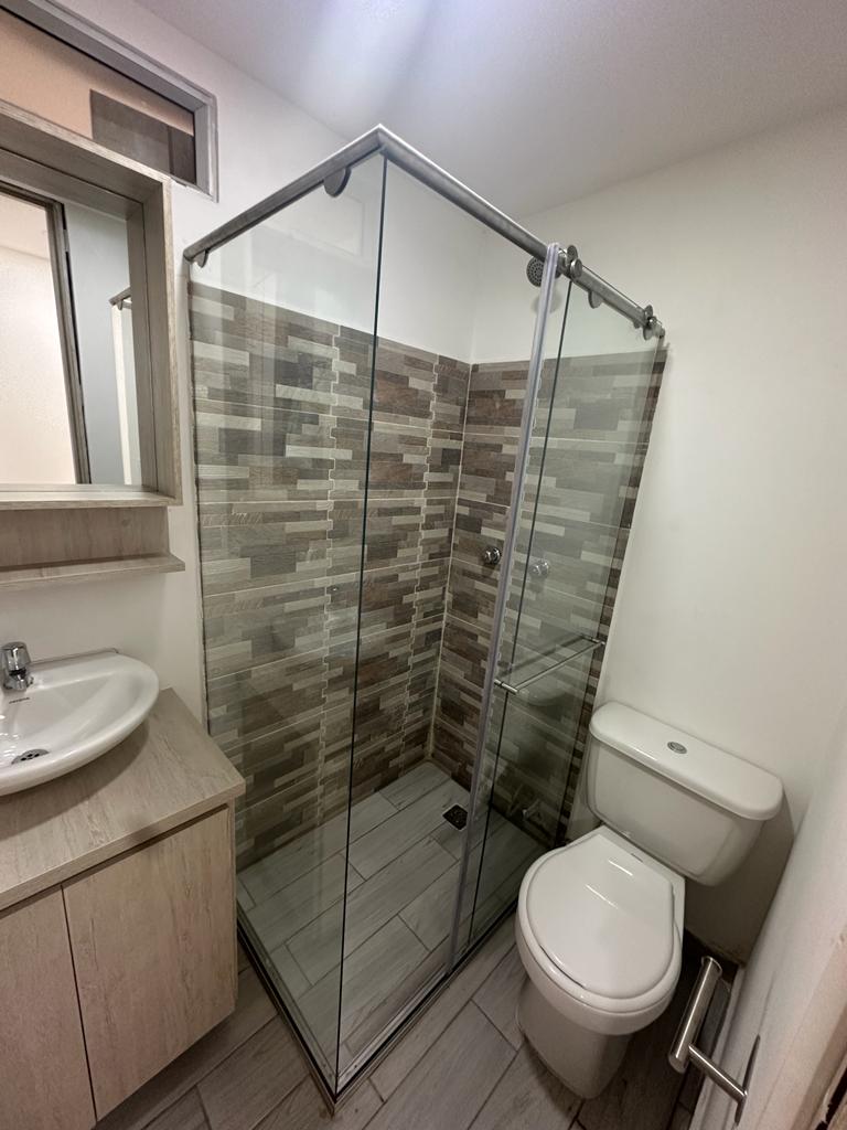 SE VENDE APTAESTUDIO EN ORO NEGRO 28..jpg