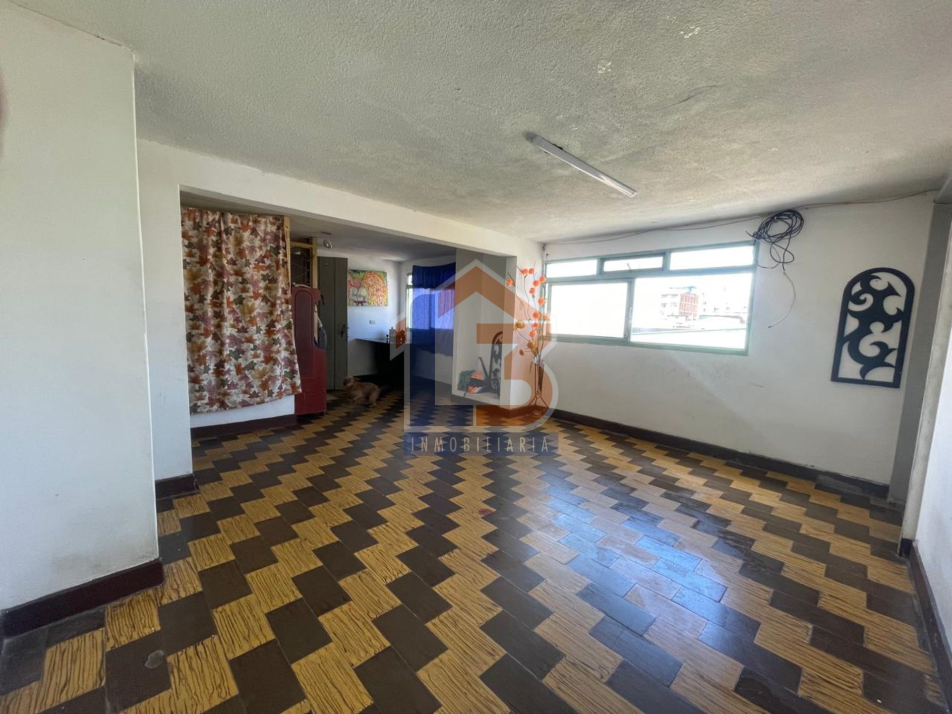 EDIFICIO LA CHE (3).jpg