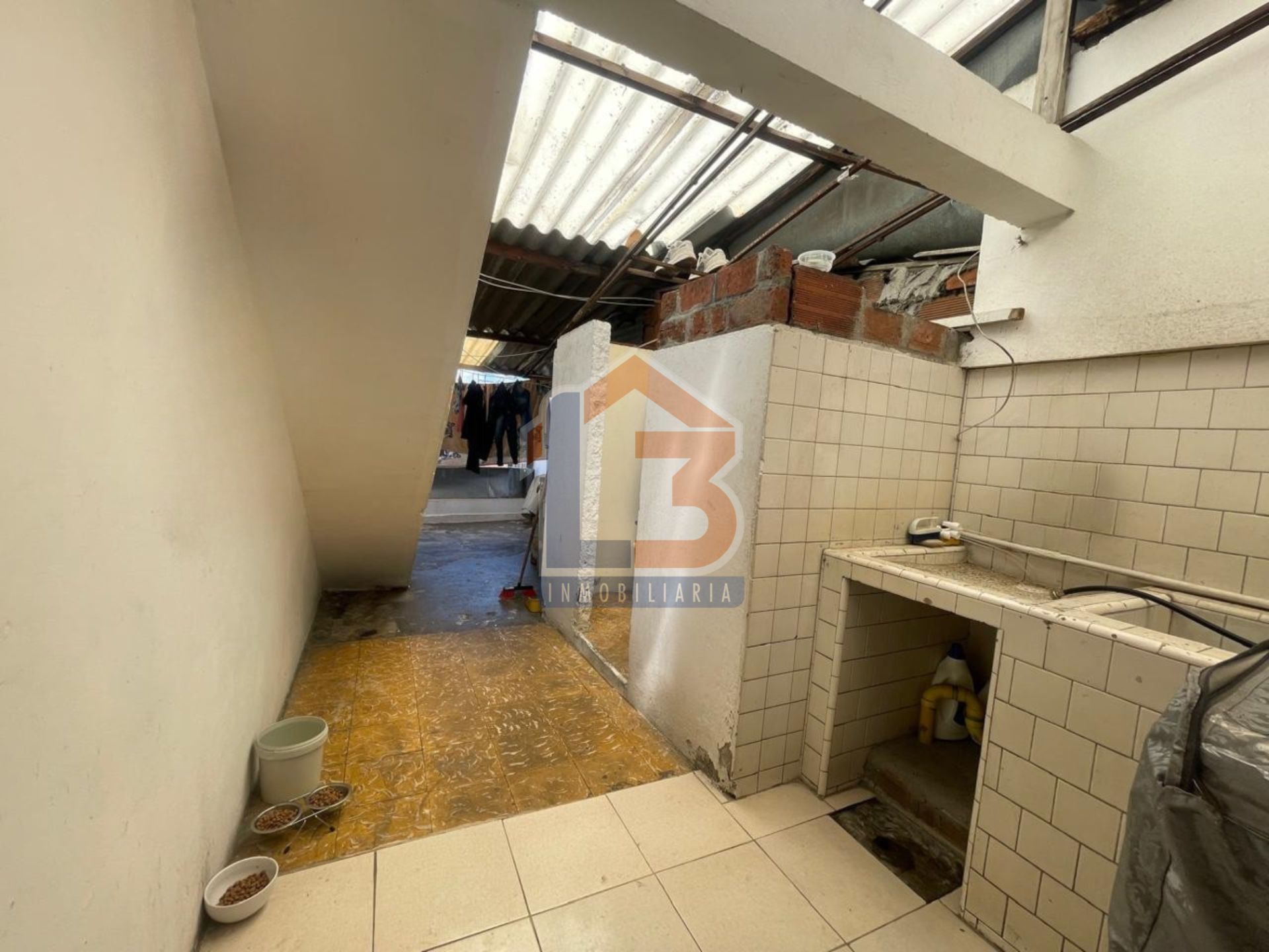 EDIFICIO LA CHE (13).jpg