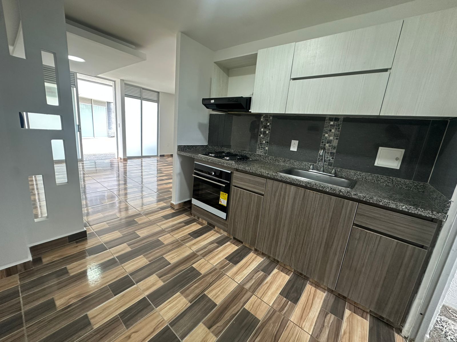 CASA #2 ORO NEGRO ATARDECER (12).jpg