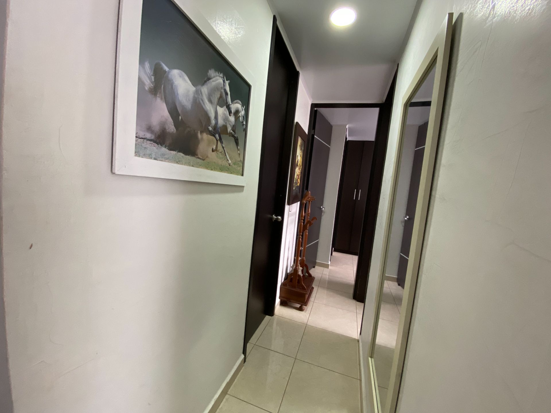 SE VENDE APTO EN AV. 19 NORTE  12..jpg