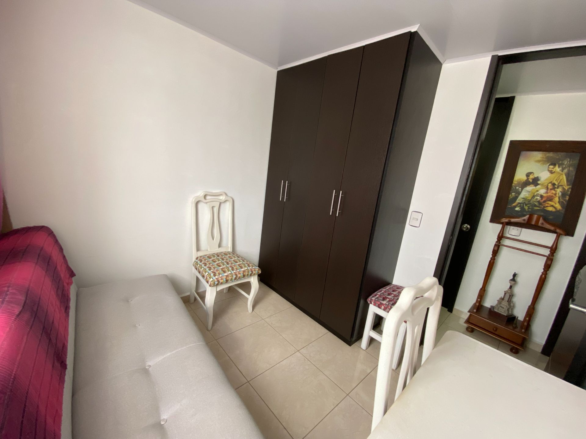 SE VENDE APTO EN AV. 19 NORTE  23..jpg