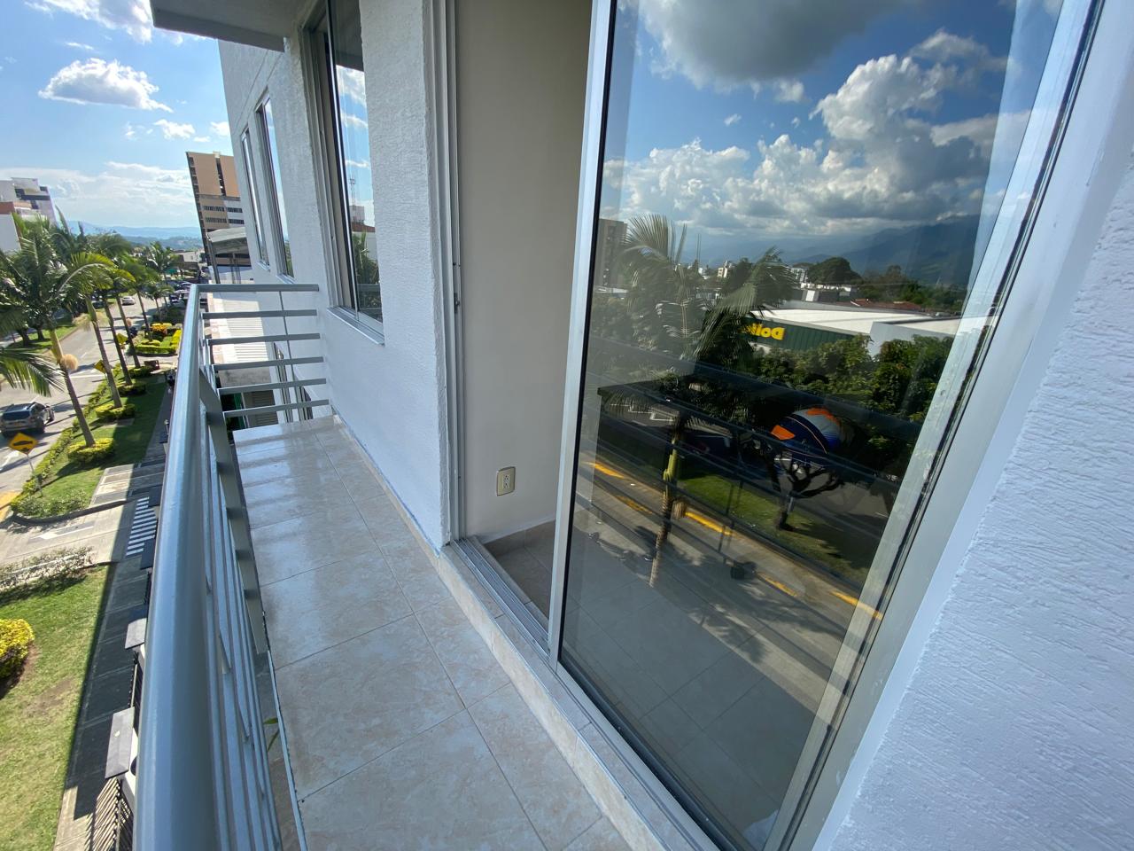 SE VENDE APTO EN AV. 19 NORTE 6..jpg
