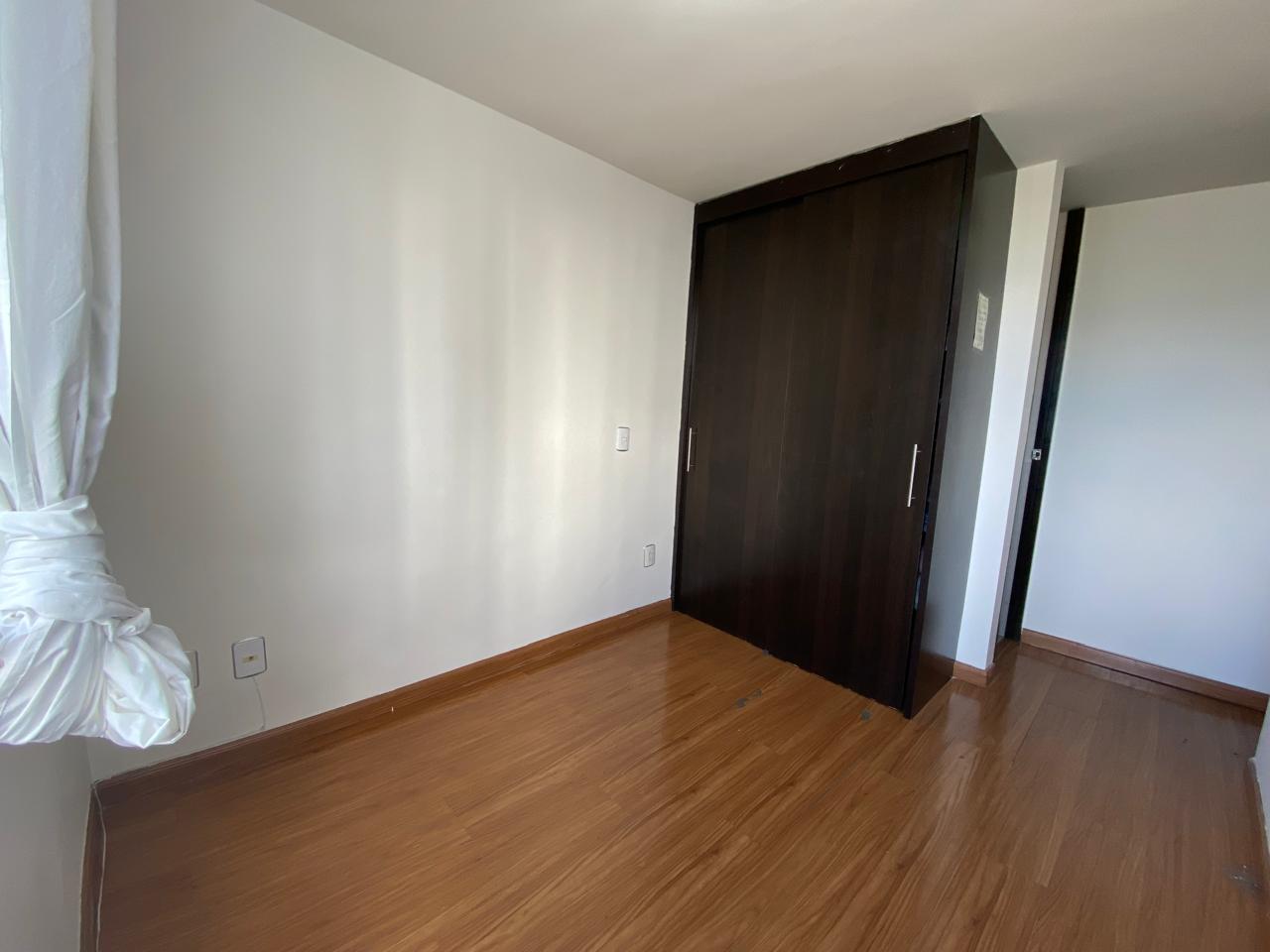 SE VENDE APTO EN AV. 19 NORTE 10..jpg