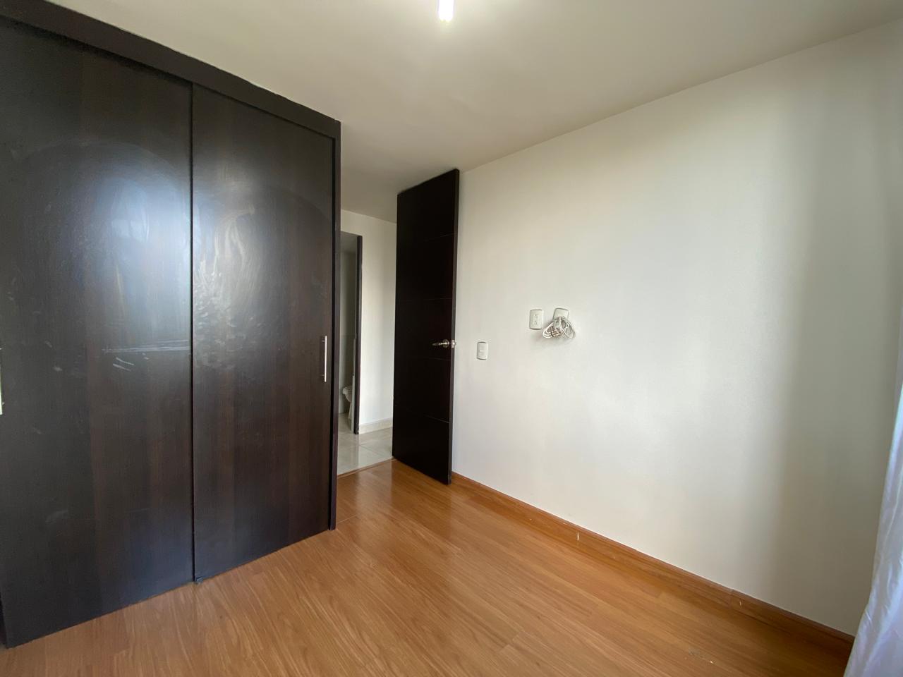 SE VENDE APTO EN AV. 19 NORTE 13..jpg