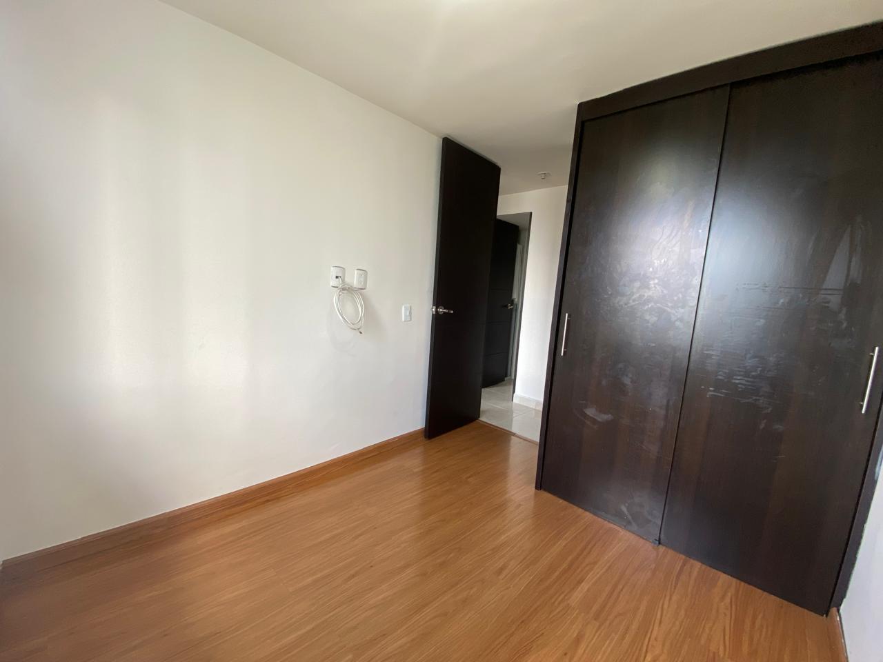 SE VENDE APTO EN AV. 19 NORTE 16..jpg