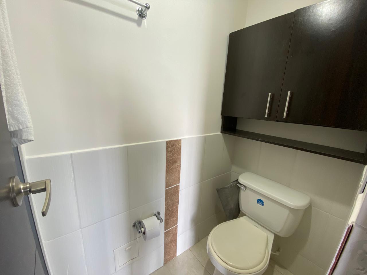 SE VENDE APTO EN AV. 19 NORTE 19..jpg