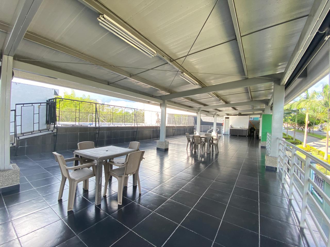 SE VENDE APTO EN AV. 19 NORTE 24..jpg