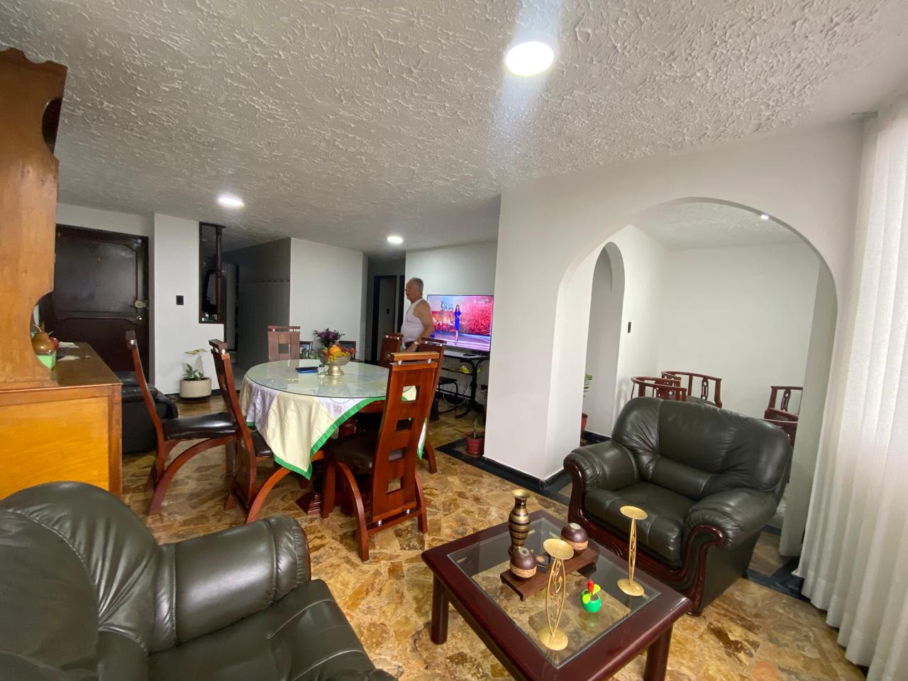 SE VENDE APTO EN PEREIRA  3..jpg
