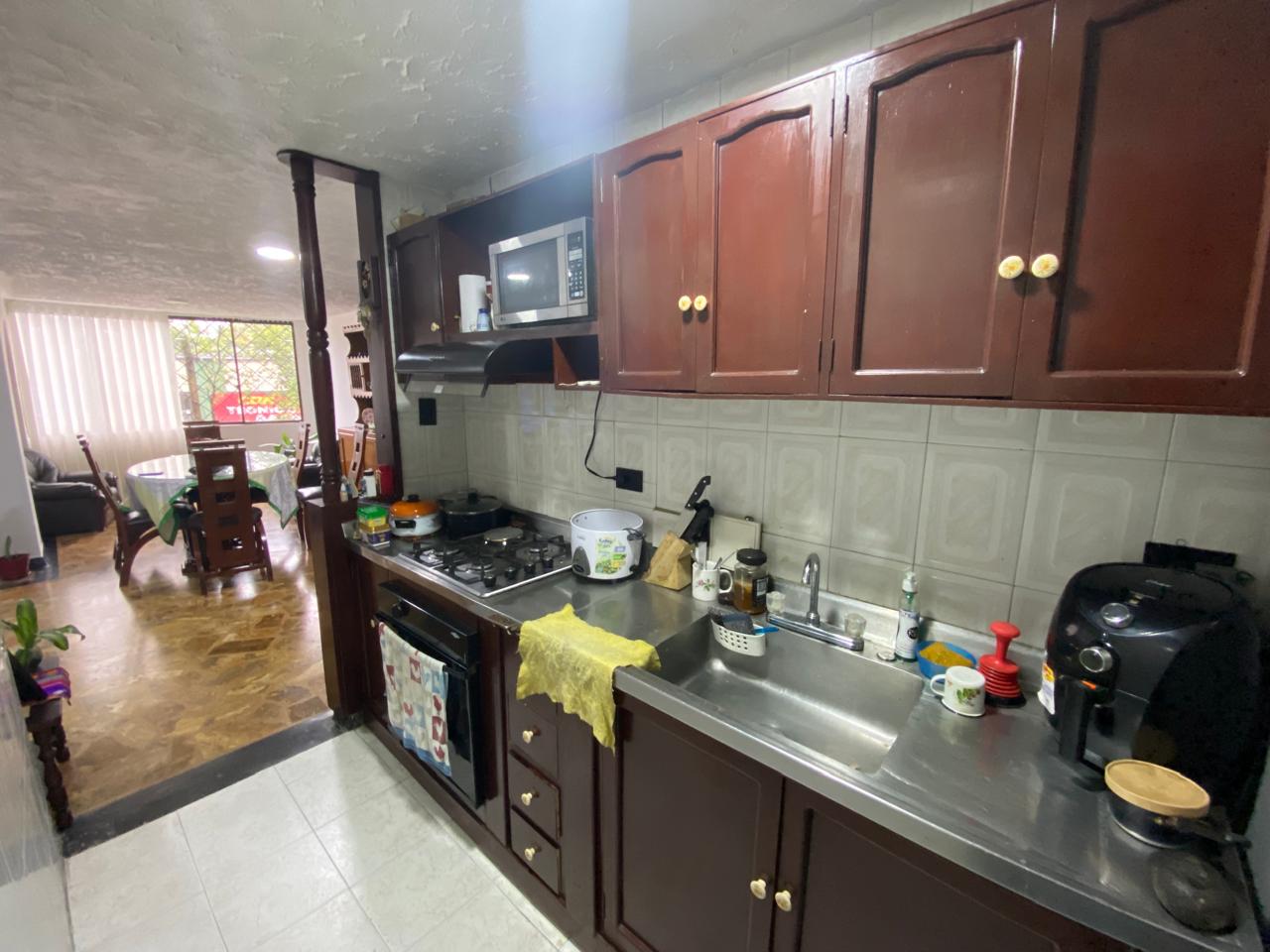 SE VENDE APTO EN PEREIRA  8..jpg