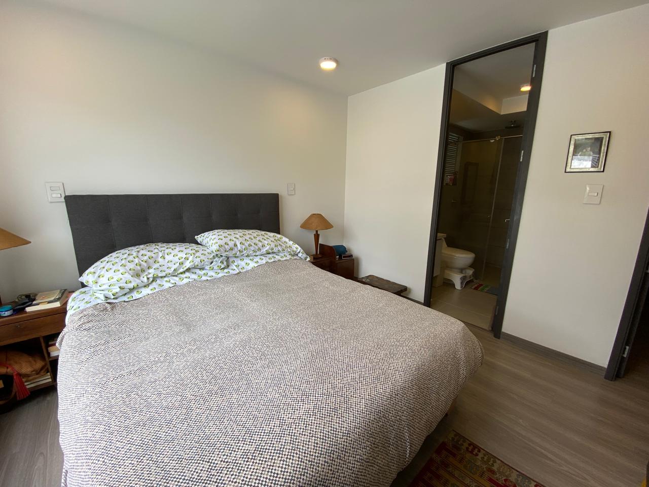 SE VENDE APTO EN AV. CENTENARIO  20..jpg