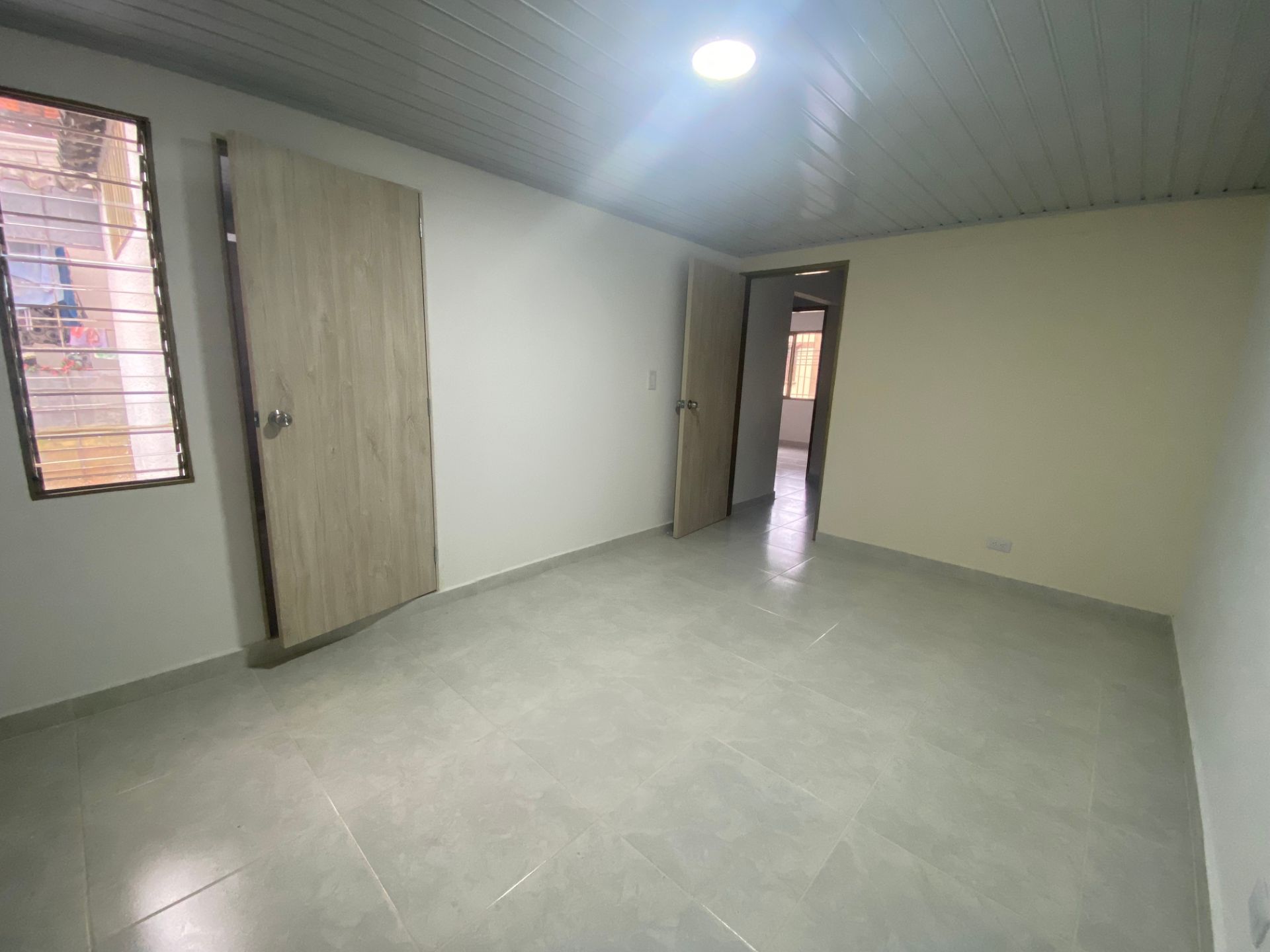 CASA DOSQUEBRADAS VALHER  (11).jpg