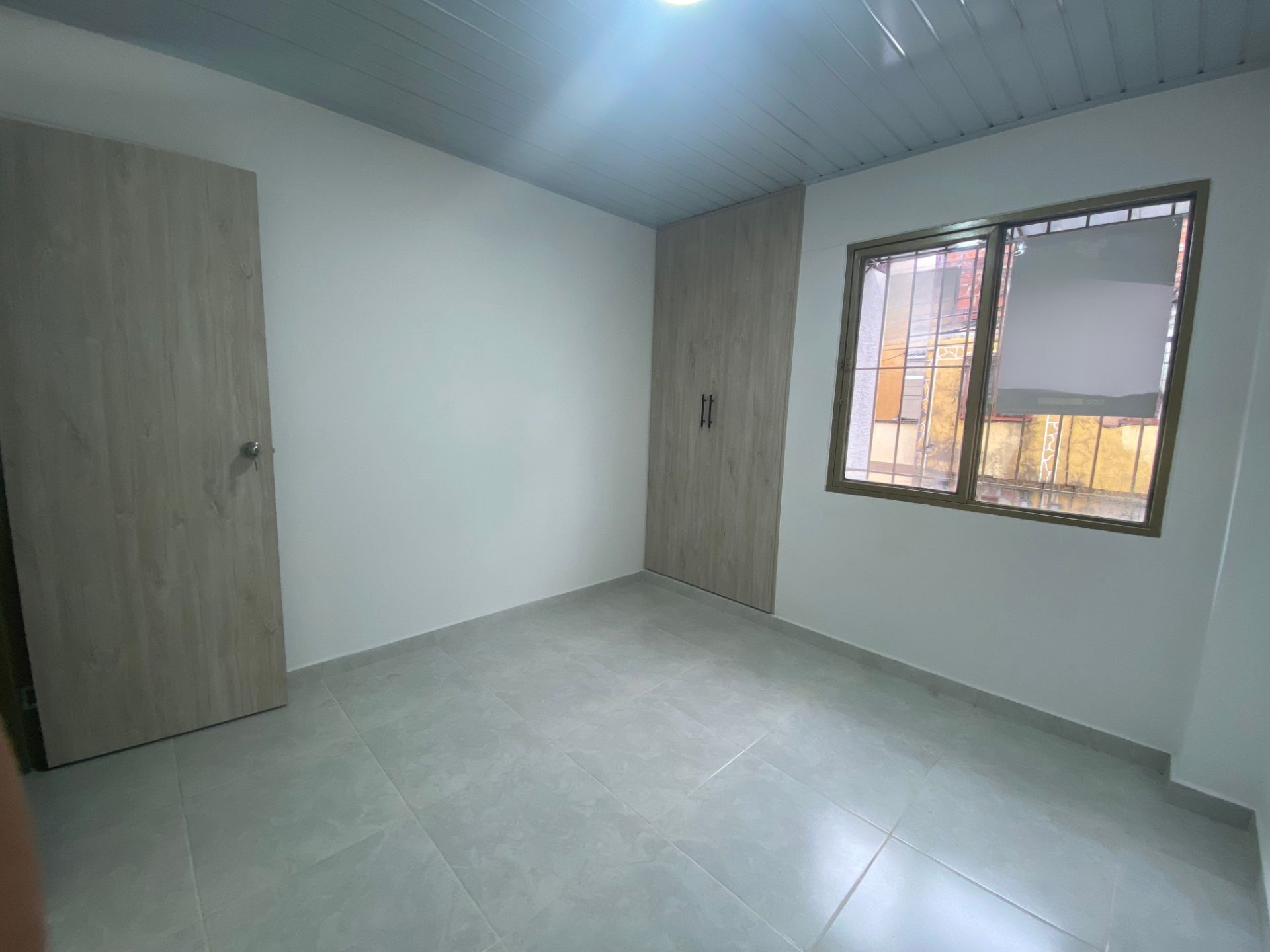 CASA DOSQUEBRADAS VALHER  (17).jpg