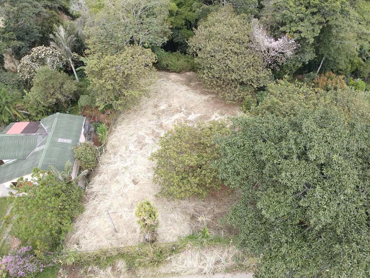 SE VENDE LOTE EN AV. CENTENARIO (24).jpg