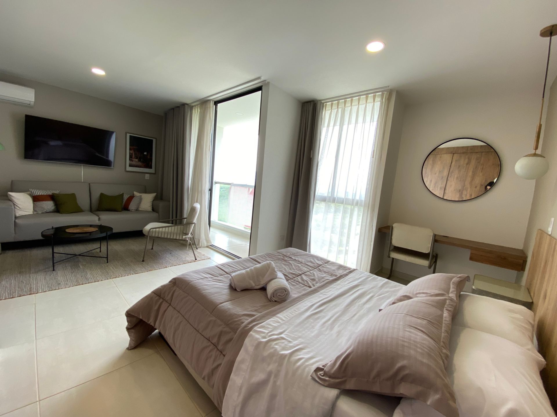 APARTASUITE CERRITOS  (6).jpg