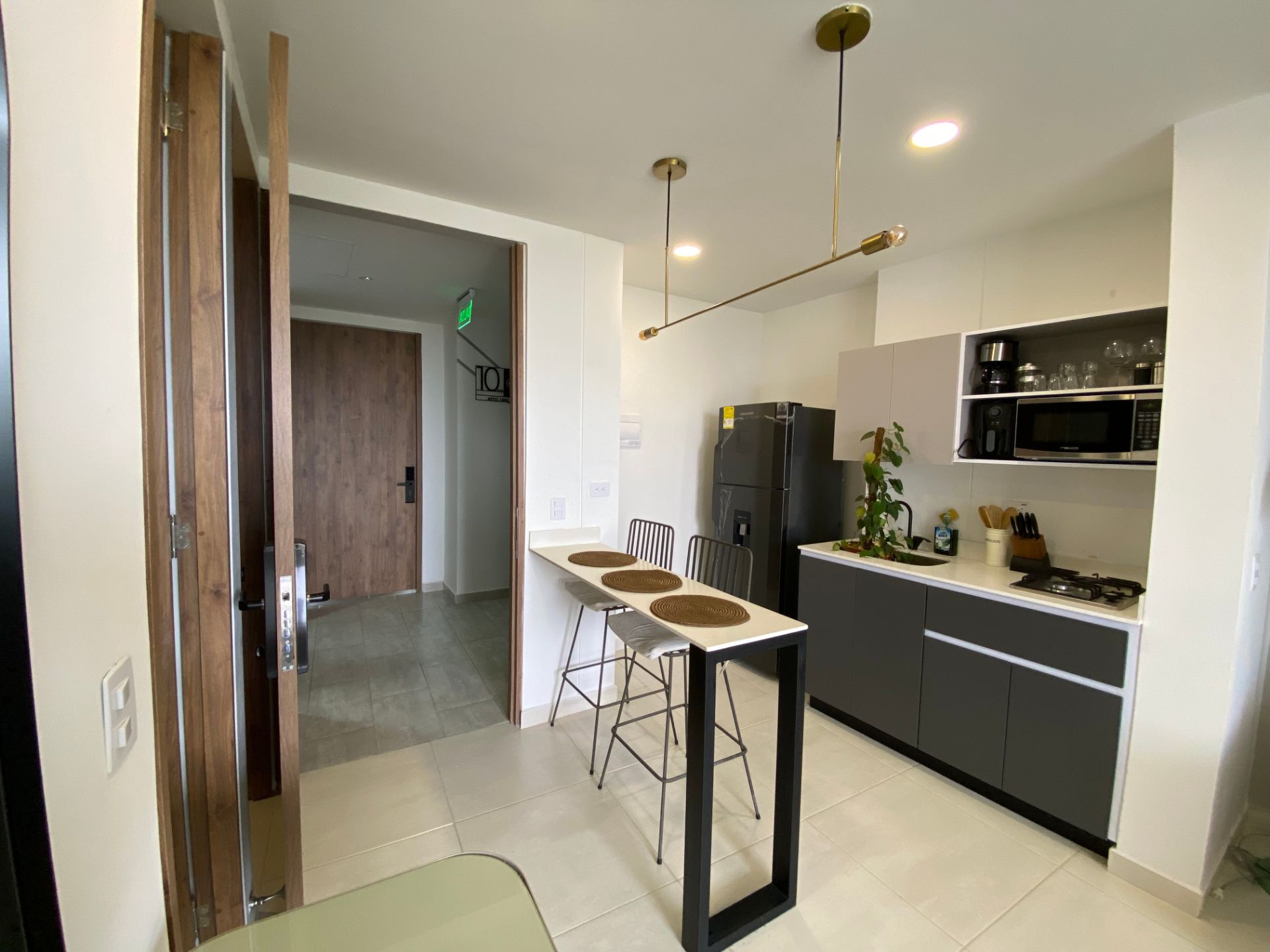 APARTASUITE CERRITOS  (10).jpg