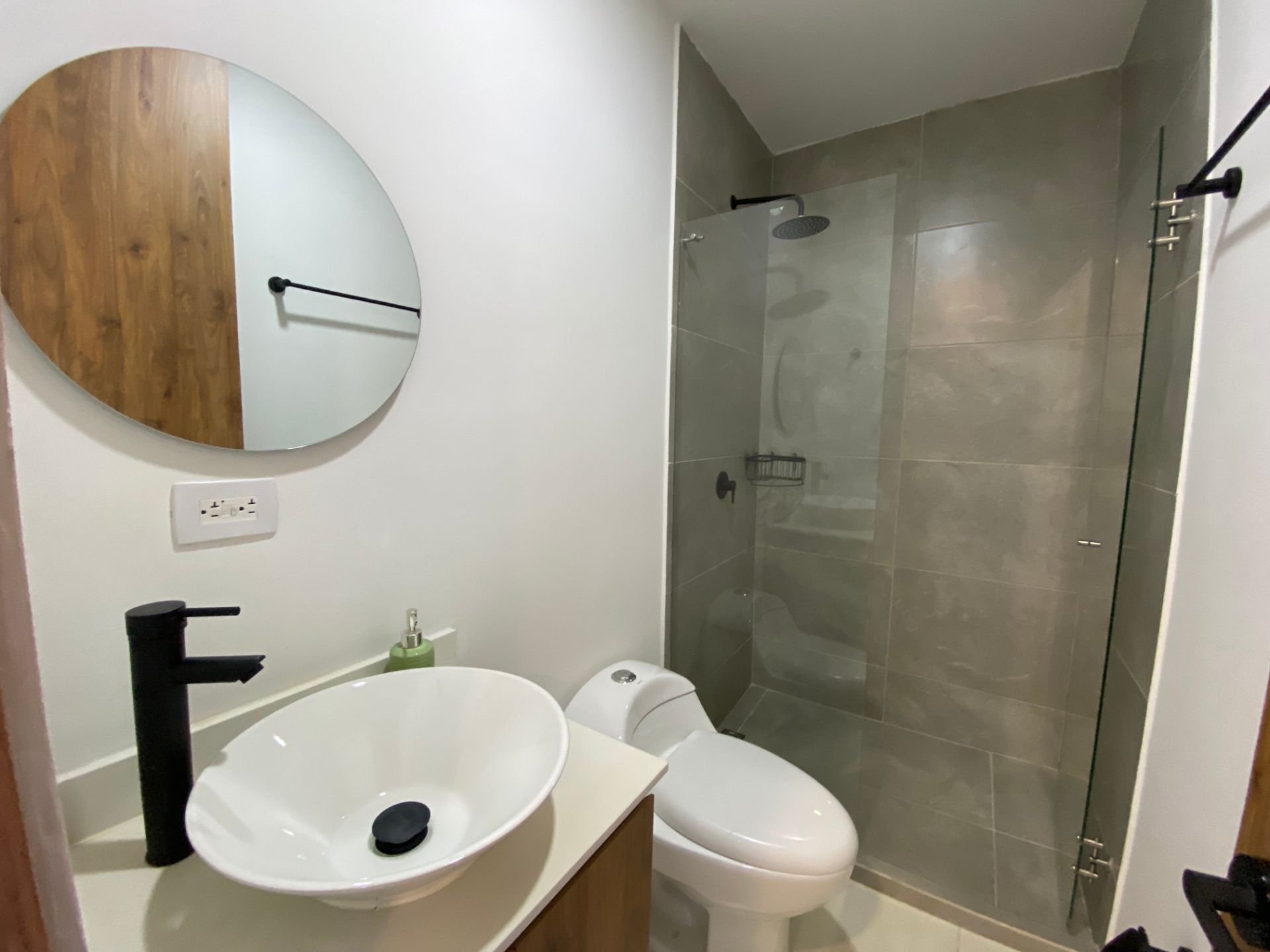 APARTASUITE CERRITOS  (18).jpg