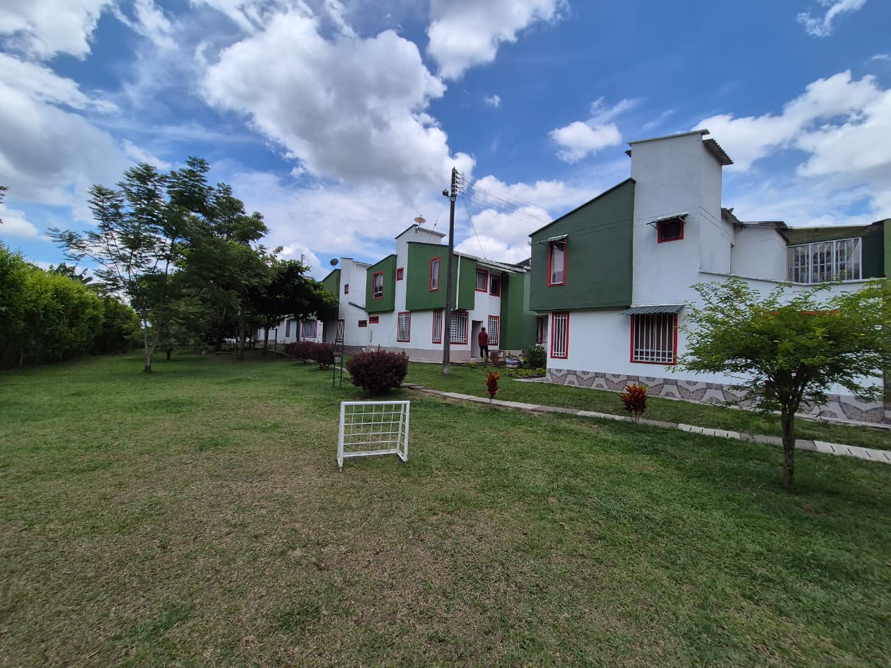 SE VENDE CASA EN LA ARCADÍA  26..jpg