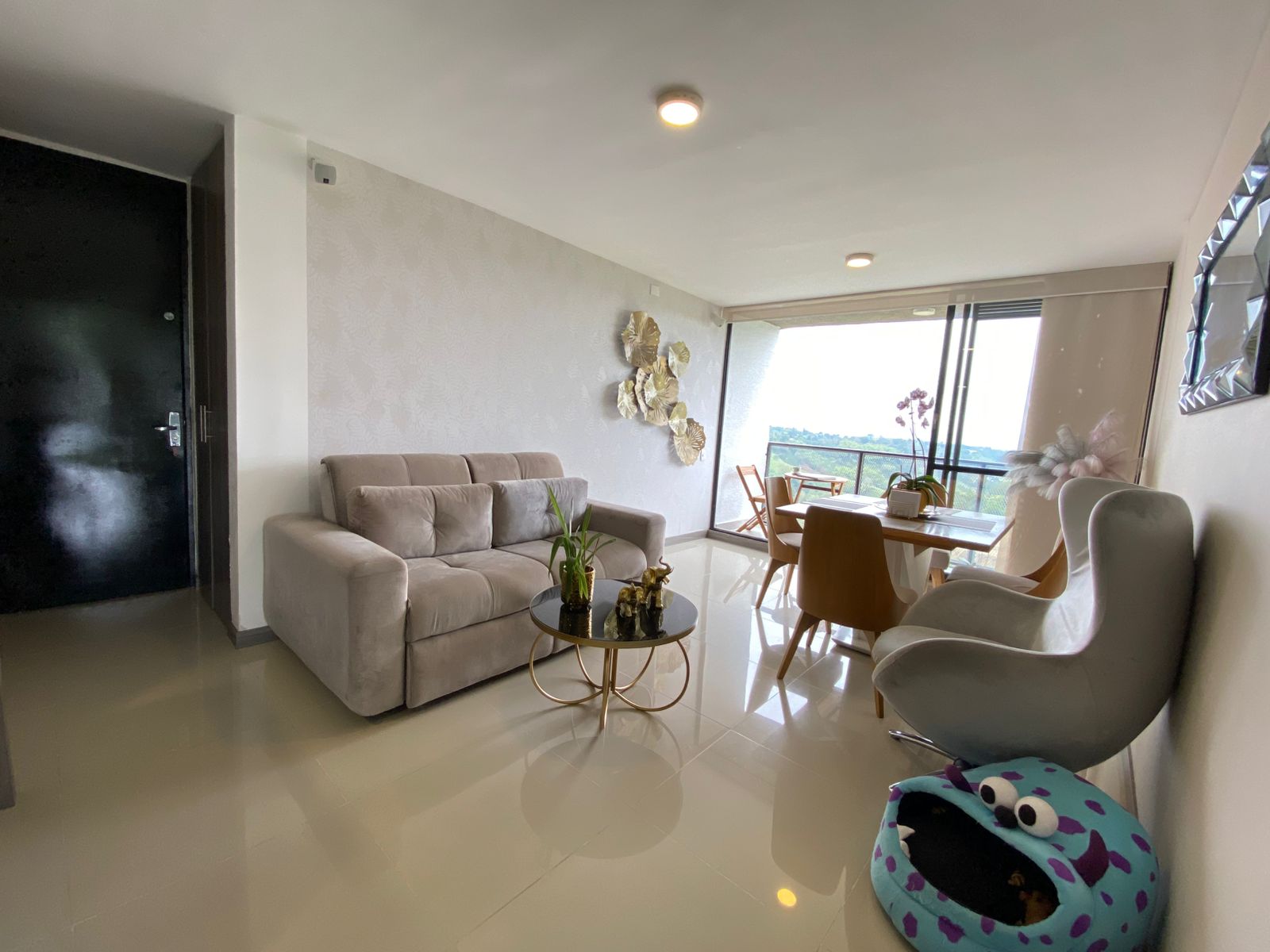 SE VENDE APTO EN AV. CENTENARIO  1..jpg