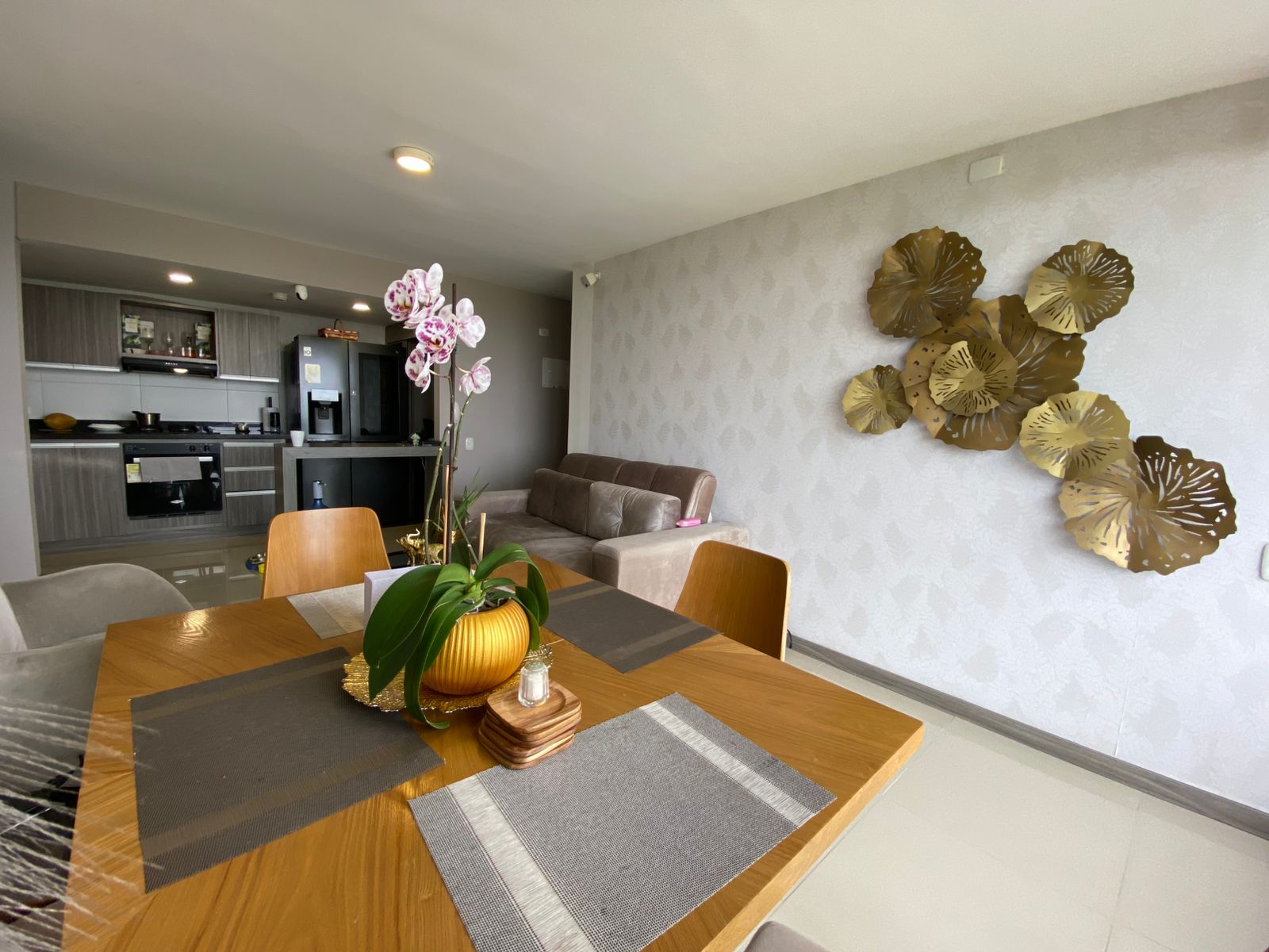 SE VENDE APTO EN AV. CENTENARIO  7..jpg