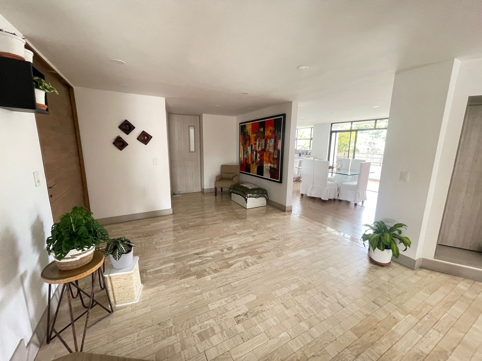 se vende Apartamento en la castellana (6).jpg