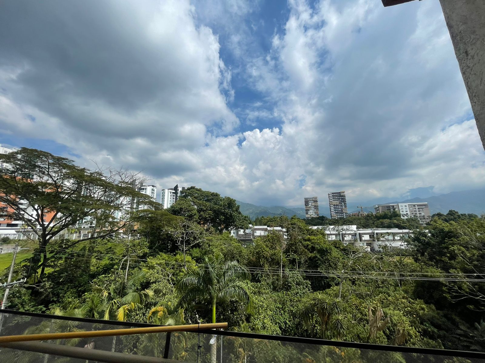 se vende Apartamento en la castellana (15).jpg