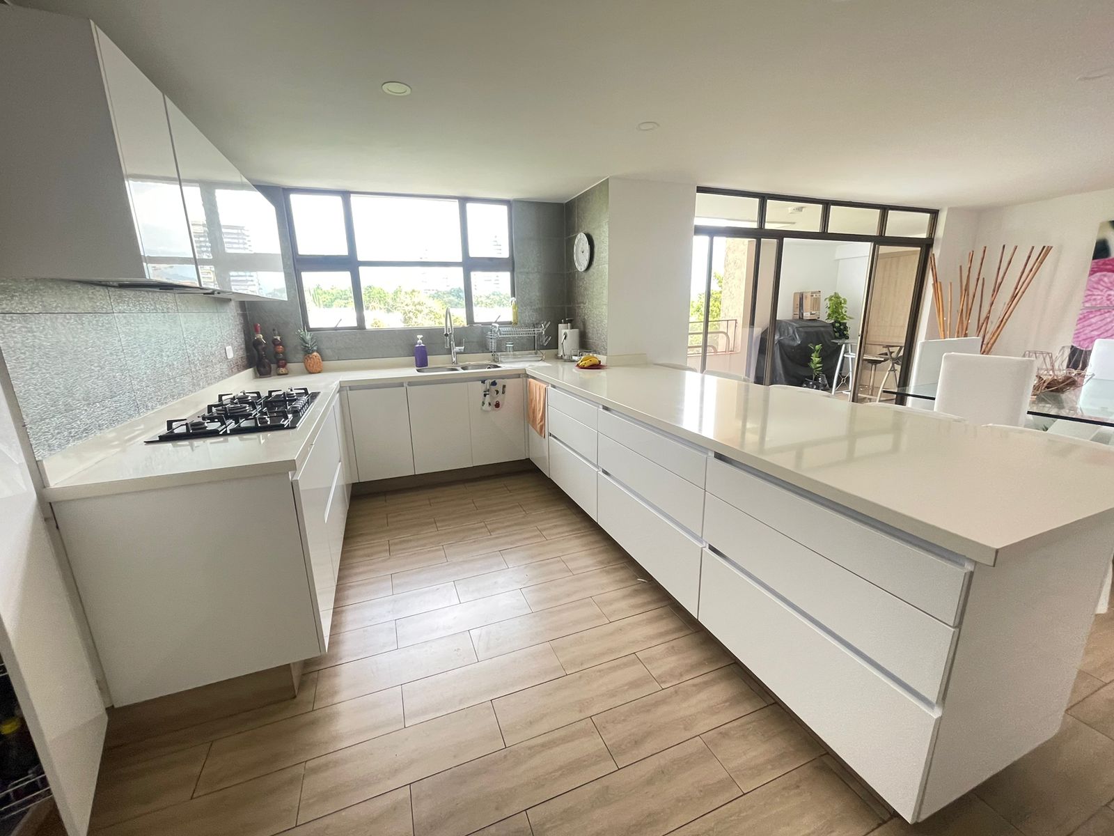 se vende Apartamento en la castellana (20).jpg