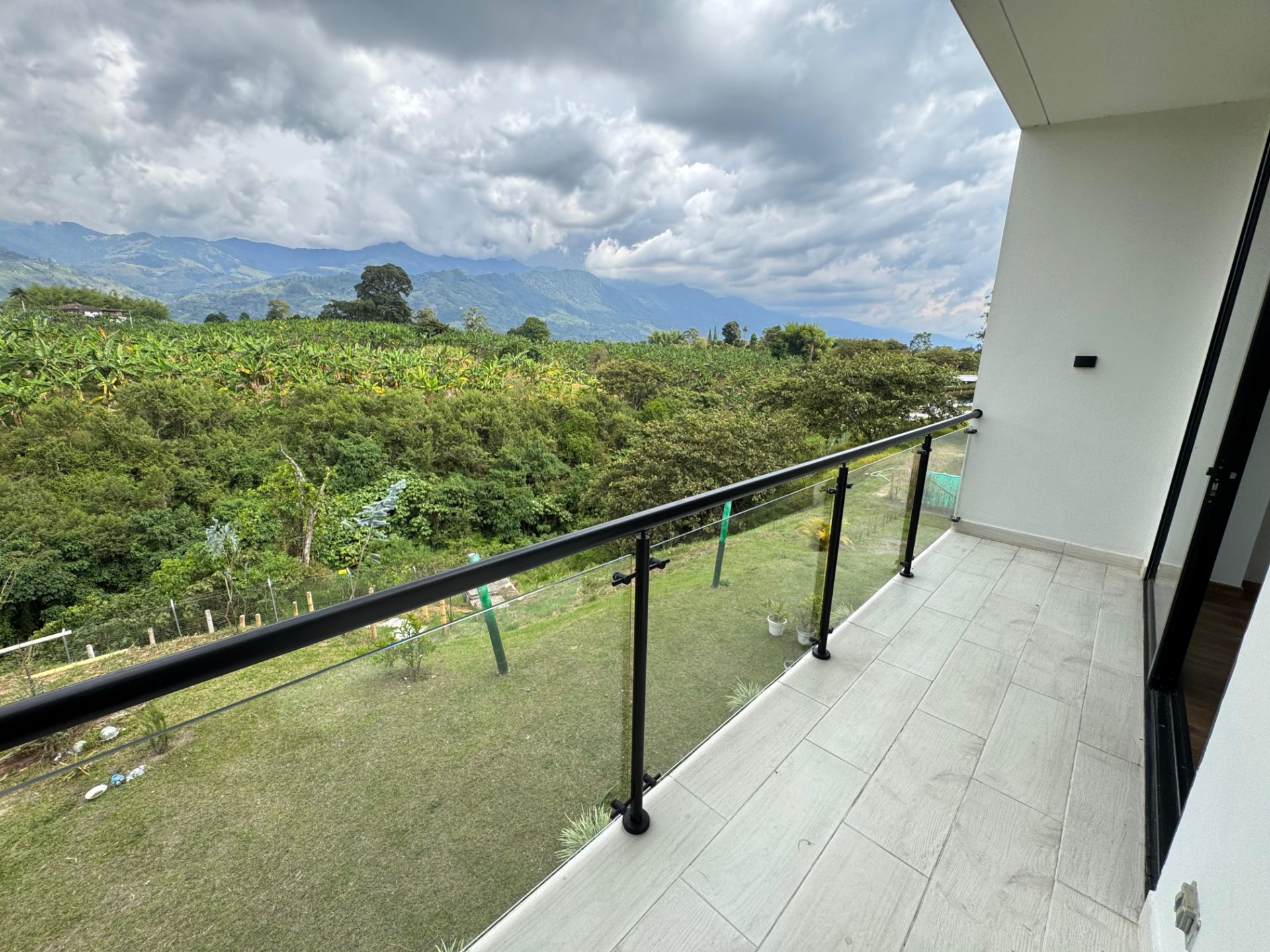SE VENDE CASA CAMPESTRE EN CALARCÁ  20..jpg