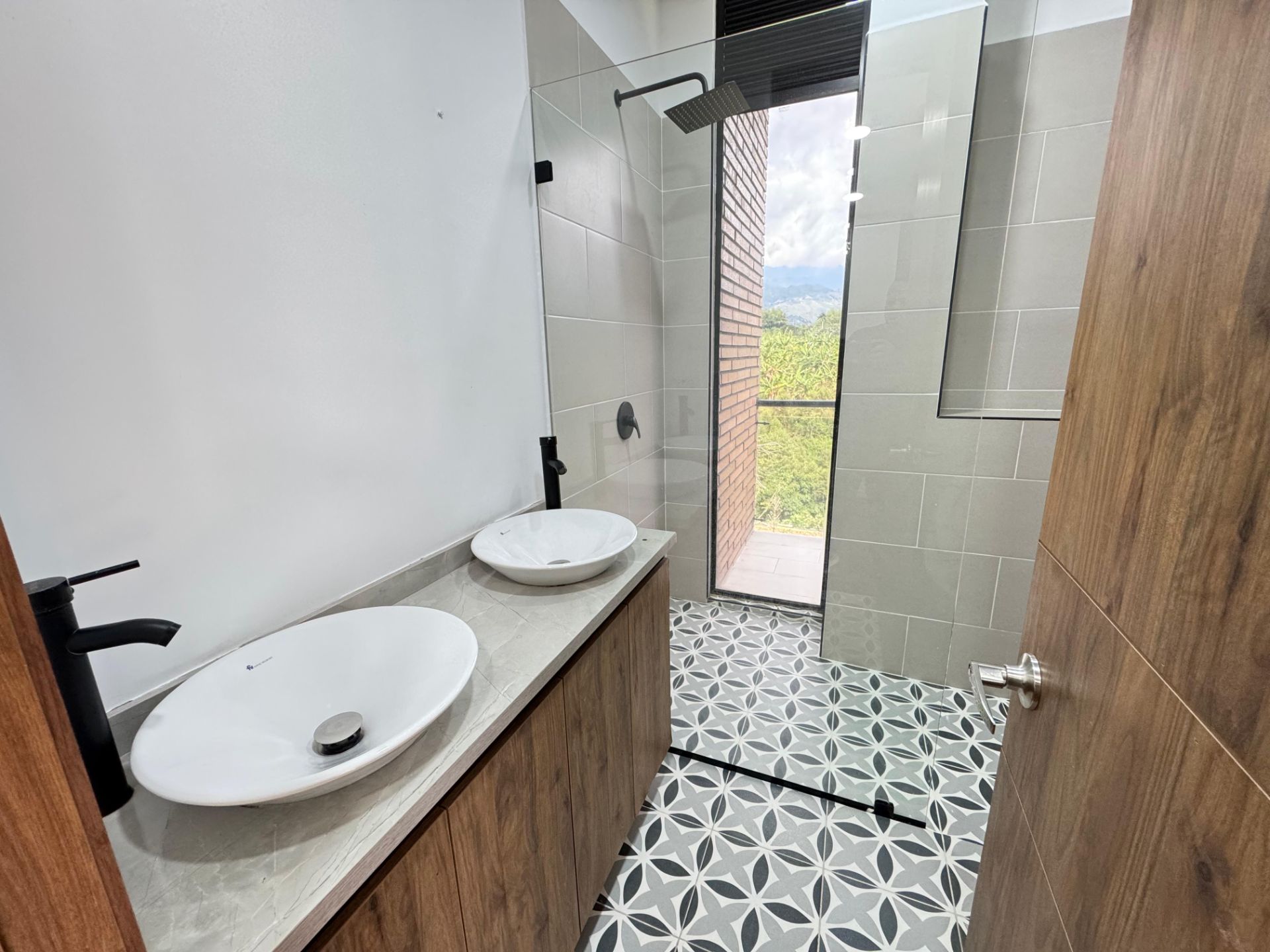 SE VENDE CASA CAMPESTRE EN CALARCÁ  23..jpg
