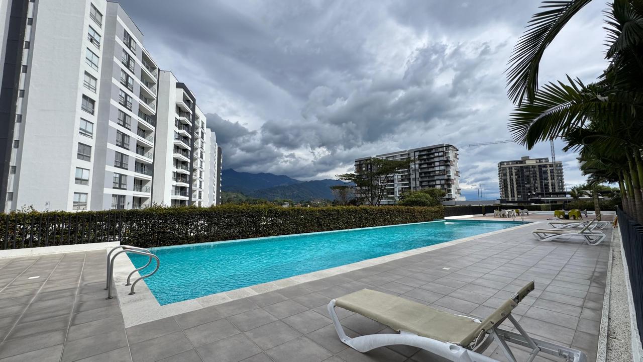 HERMOSO APARTAMENTO AL NORTE DE LA CIUDAD POR MENSUALIDAD    (1).jpeg