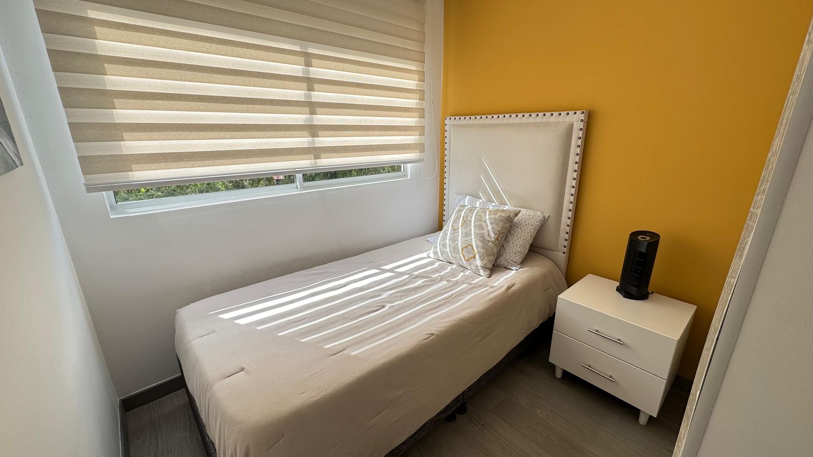 HERMOSO APARTAMENTO AL NORTE DE LA CIUDAD POR MENSUALIDAD    (31).jpg