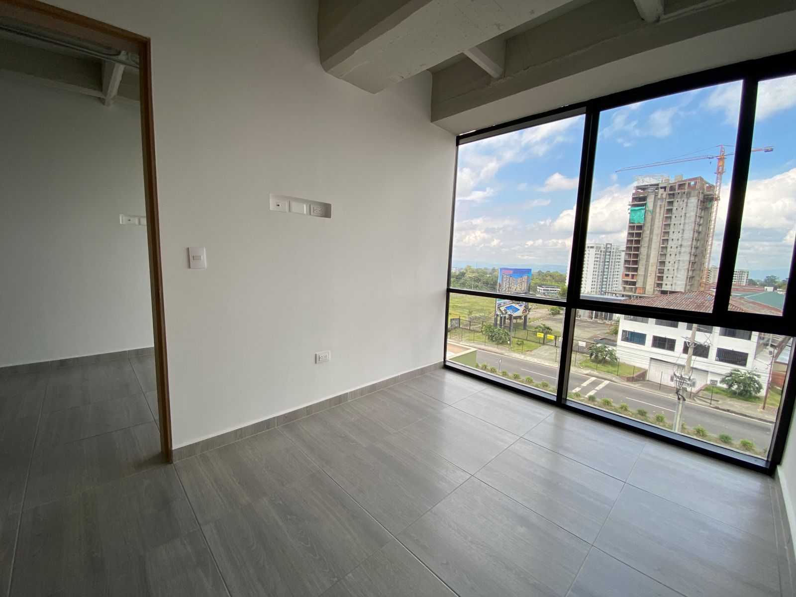 SE VENDE APTO EN ORO NEGRO  4..jpg