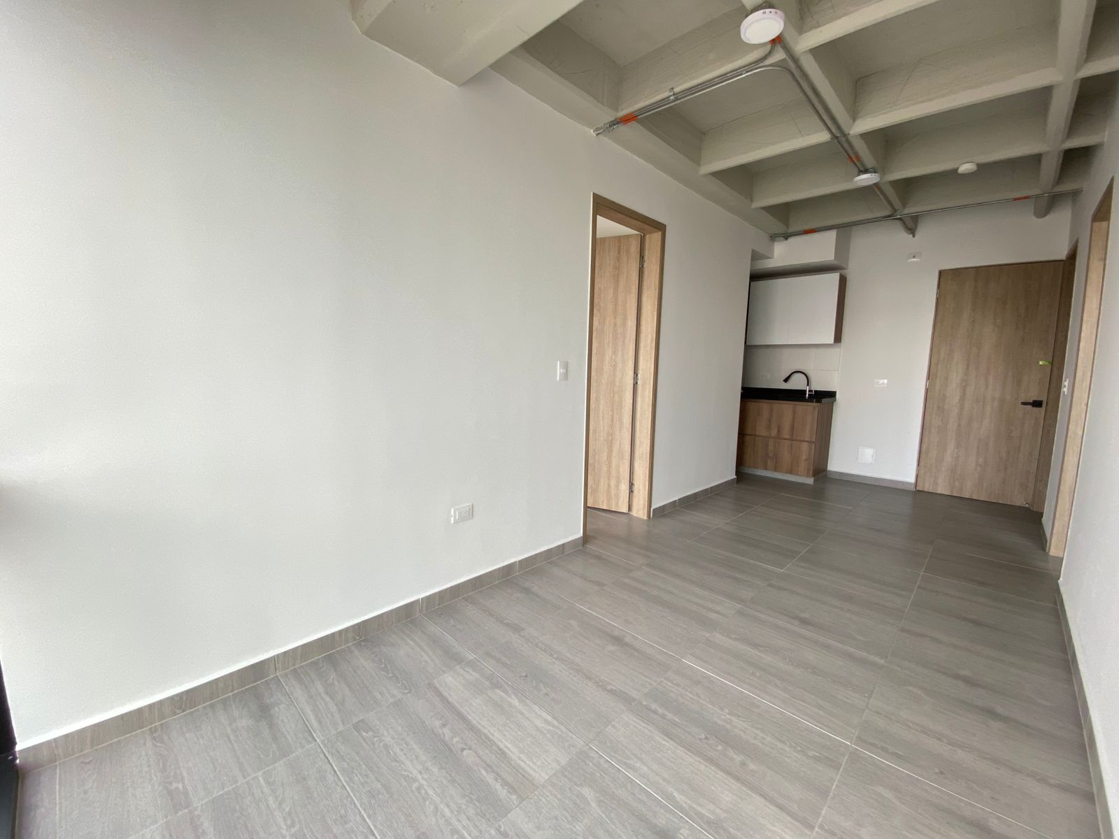 SE VENDE APTO EN ORO NEGRO  6..jpg