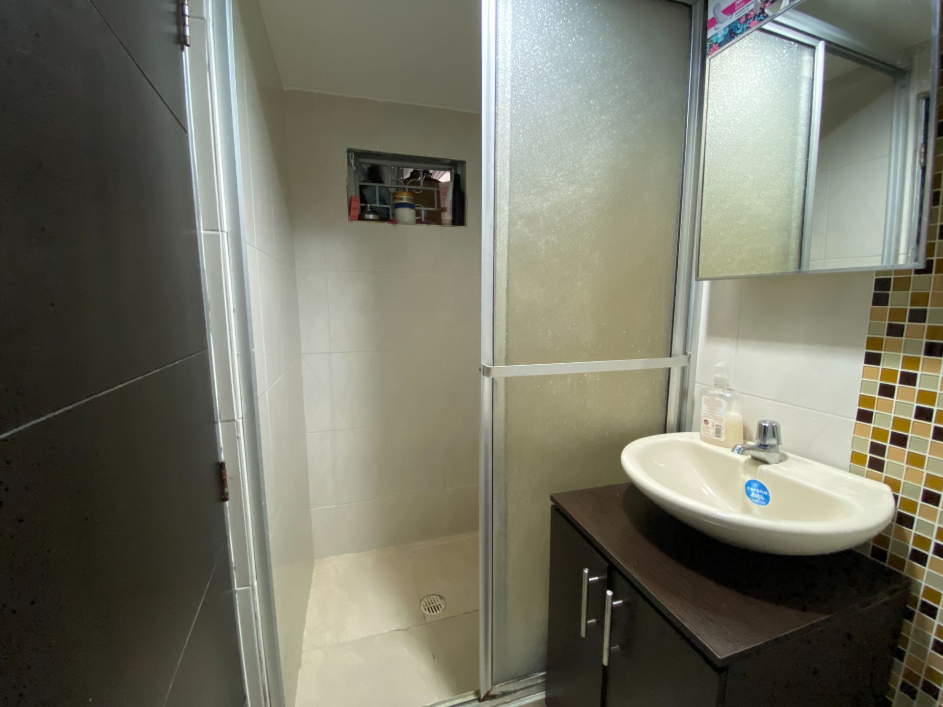 SE VENDE CASA EN EL SECTOR BAARRIO QUINDIO 14..JPG