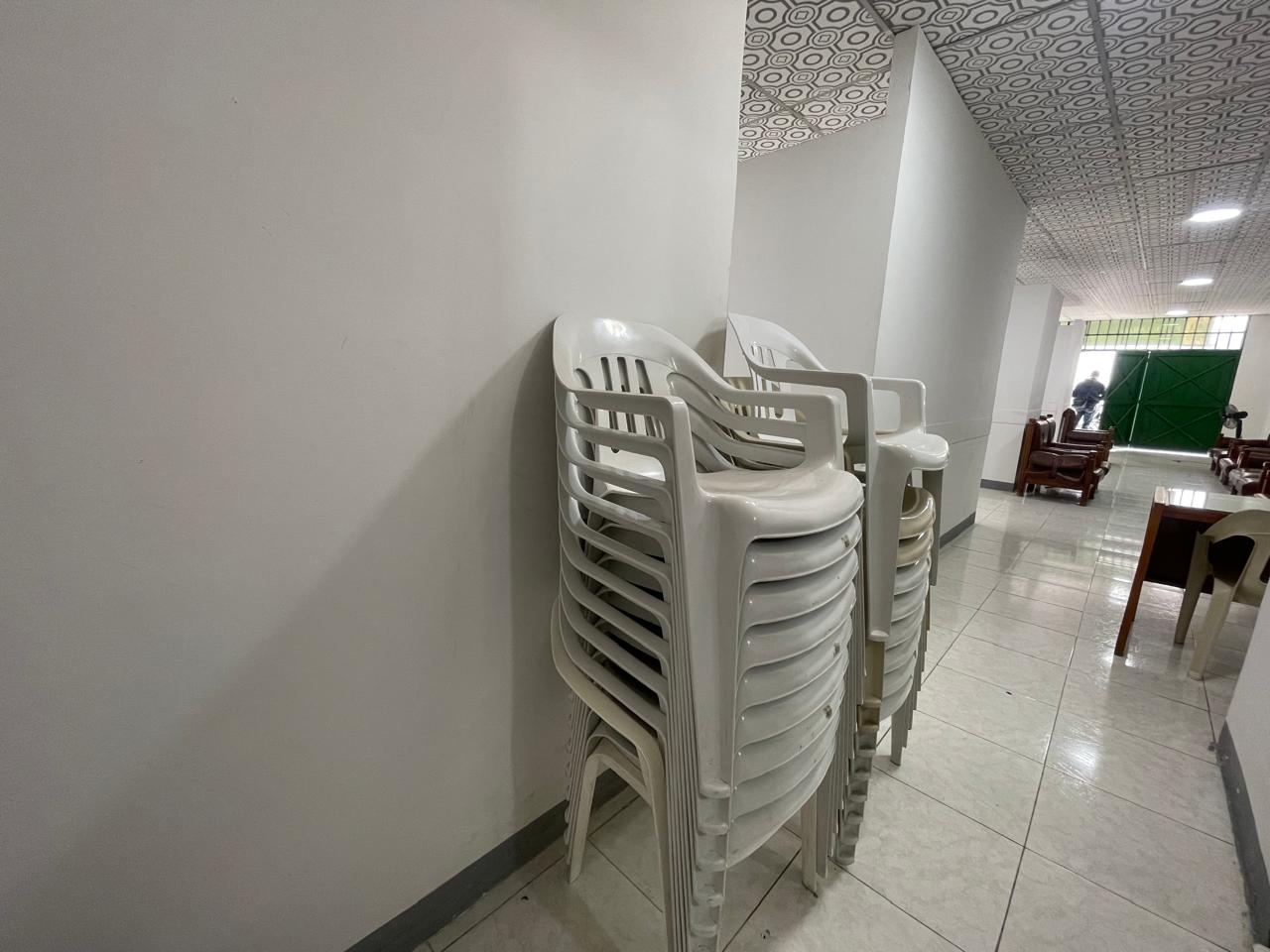 LOCAL LA TEBAIDA 21..jpeg