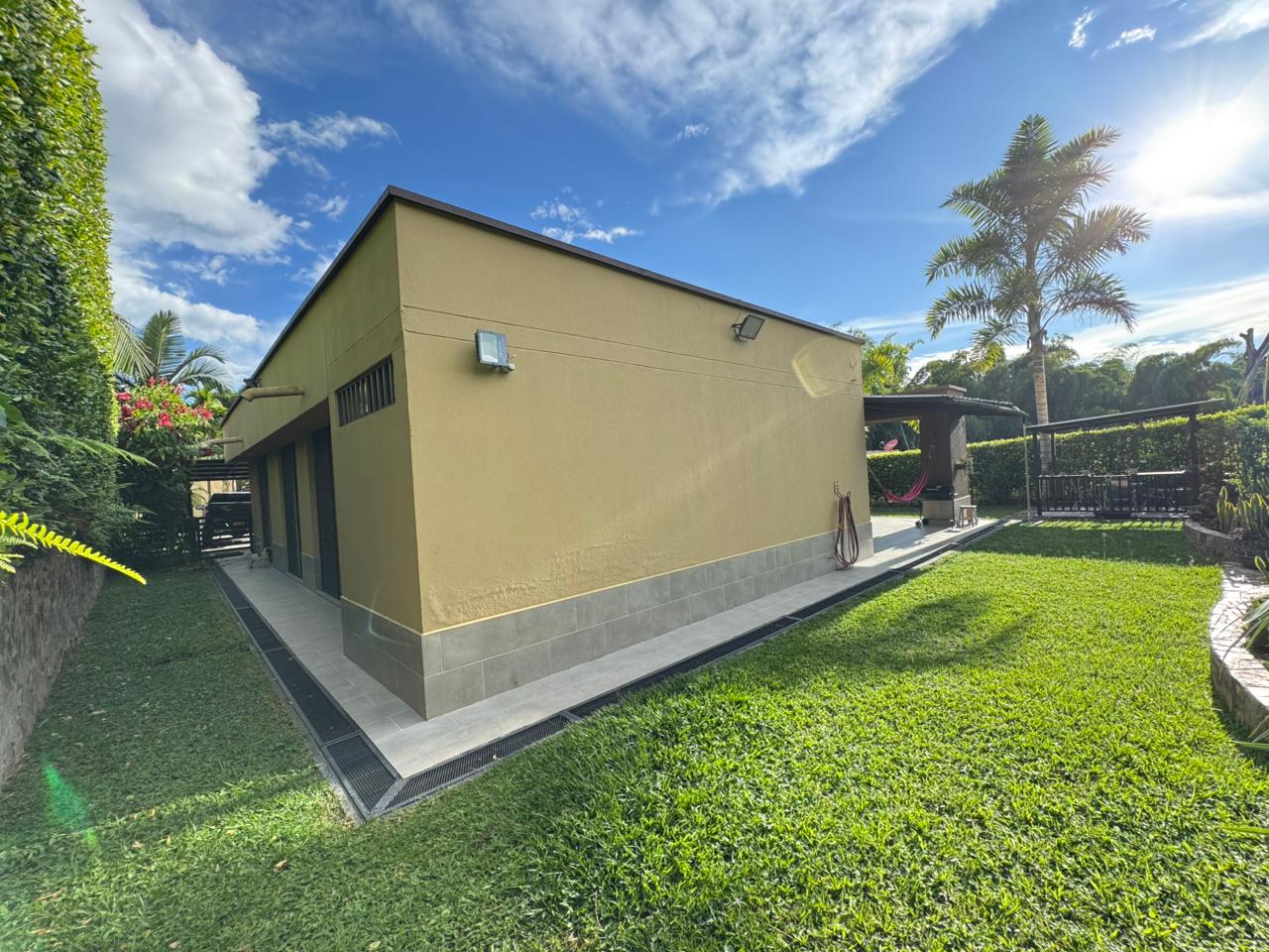 SE VENDE CASA CAMPESTRE  28..jpg