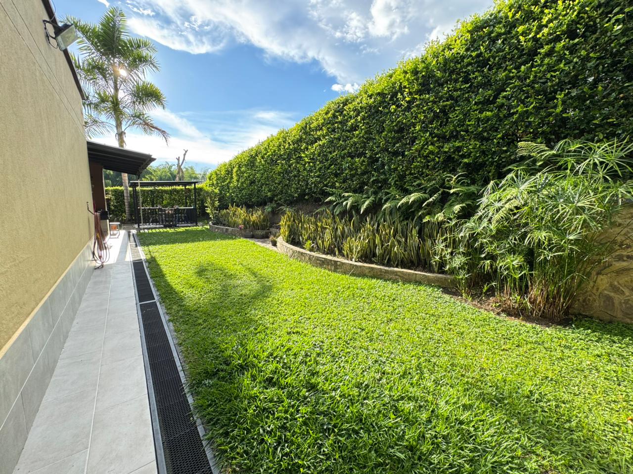 SE VENDE CASA CAMPESTRE  27..jpg