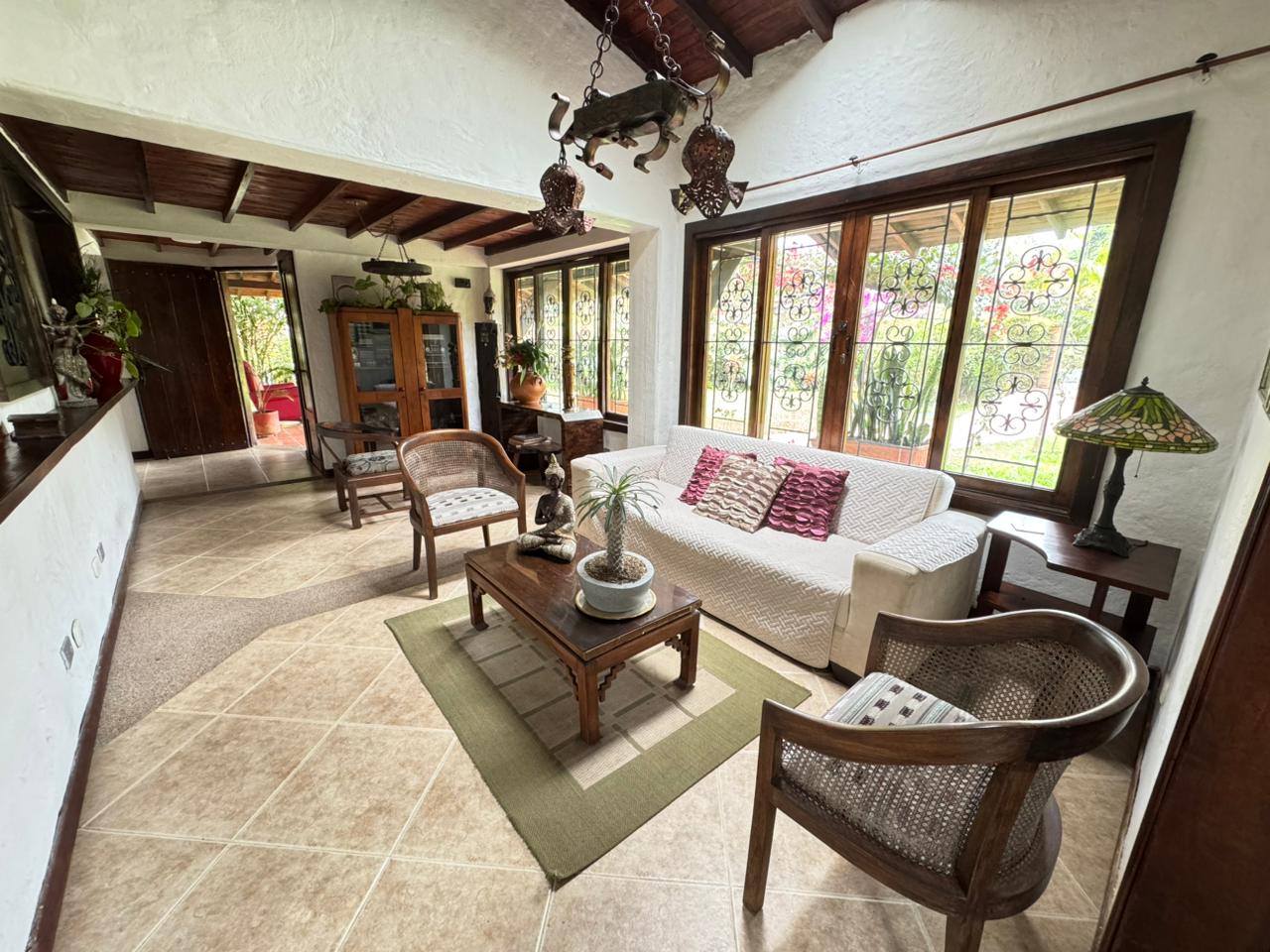 1. CASA URAPANES (13).jpeg