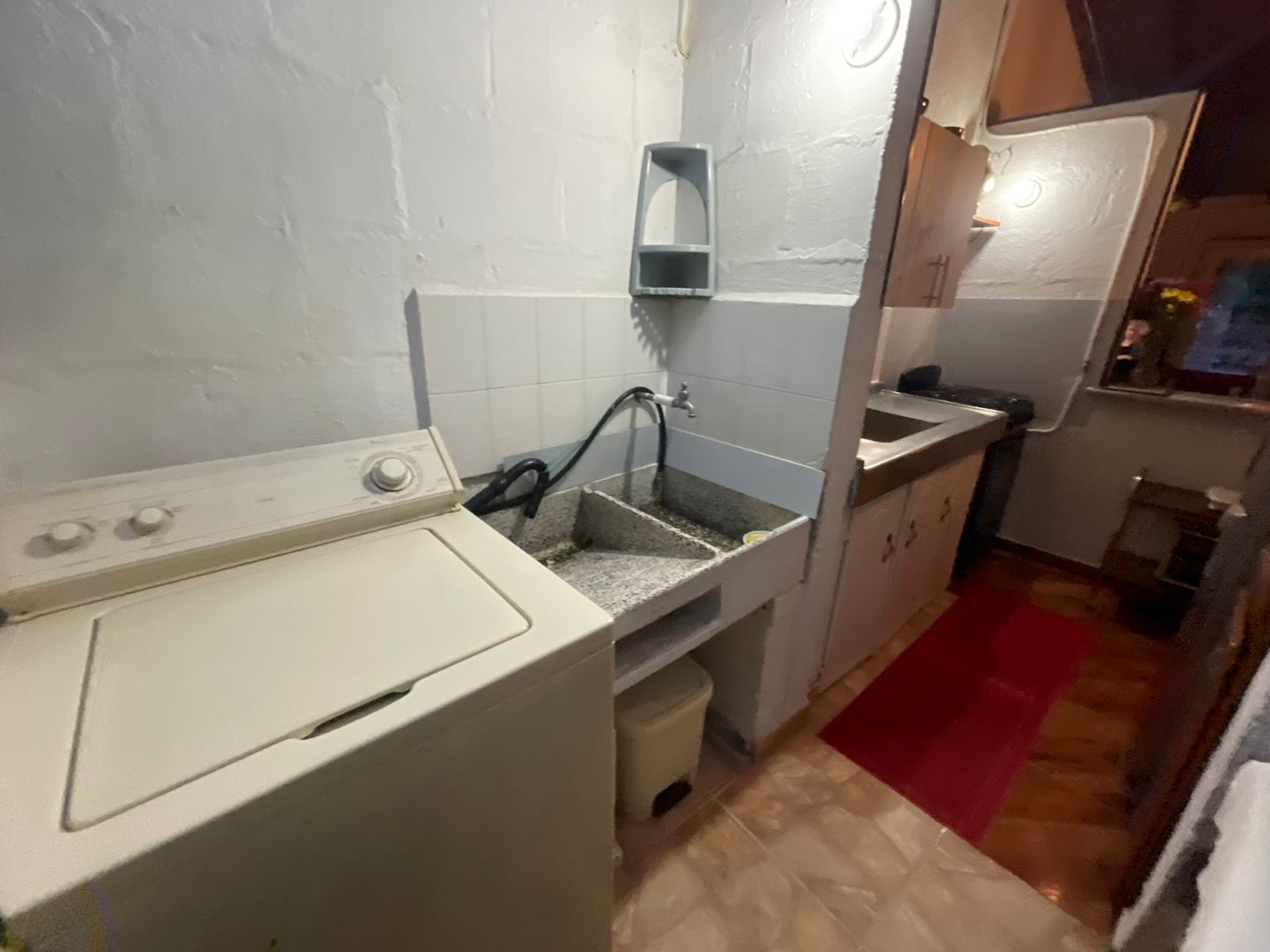 SE VENDE CASA EN MANANTIALES  8..jpg