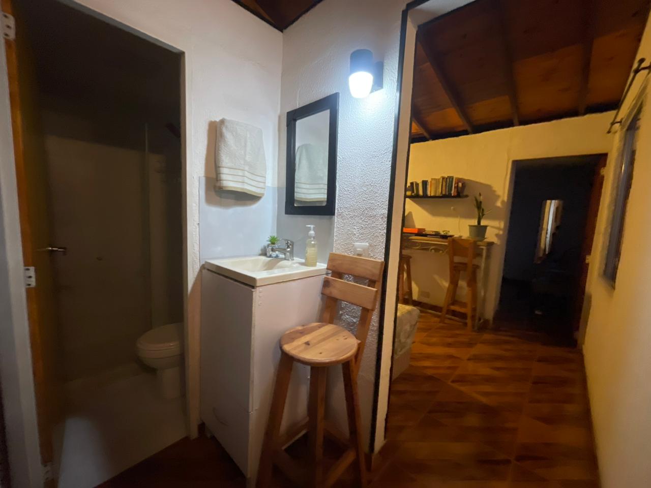 SE VENDE CASA EN MANANTIALES  22..jpg