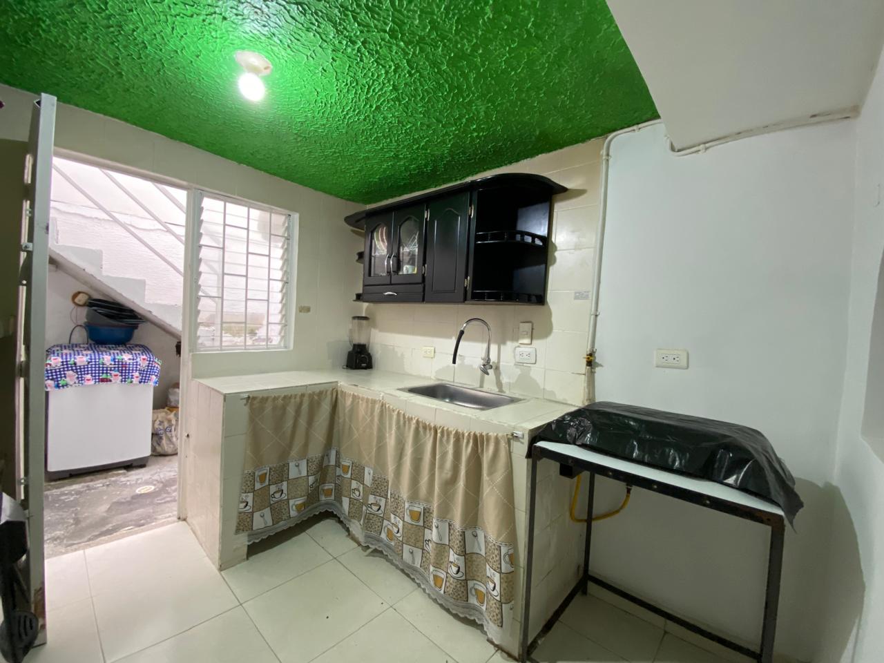 SE VENDE CASA EN BOSQUES DE PINARES 4..jpg