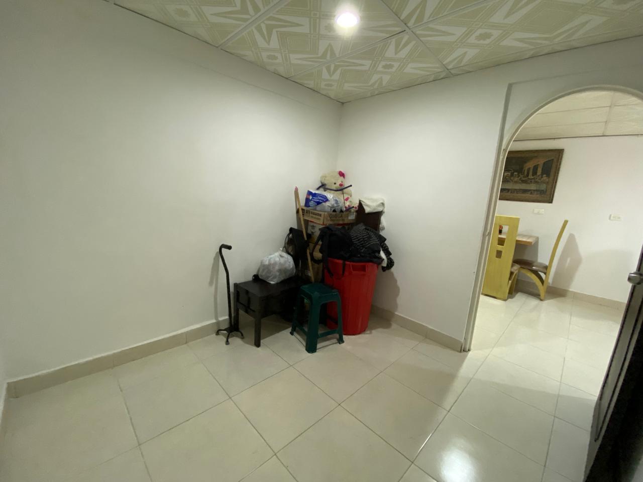 SE VENDE CASA EN BOSQUES DE PINARES 18..jpg