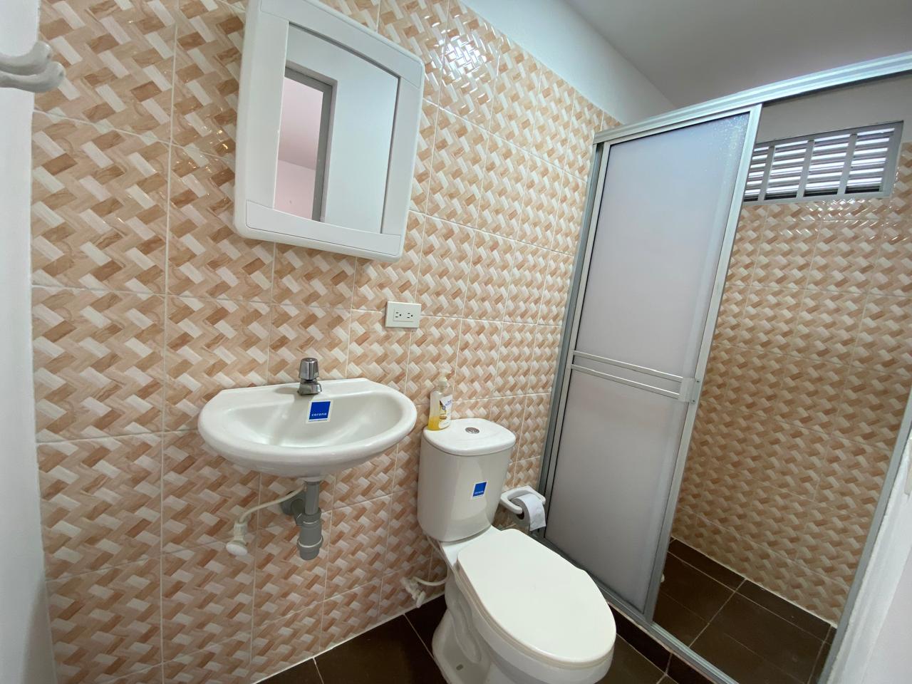 SE VENDE CASA EN BOSQUES DE PINARES 25..jpg