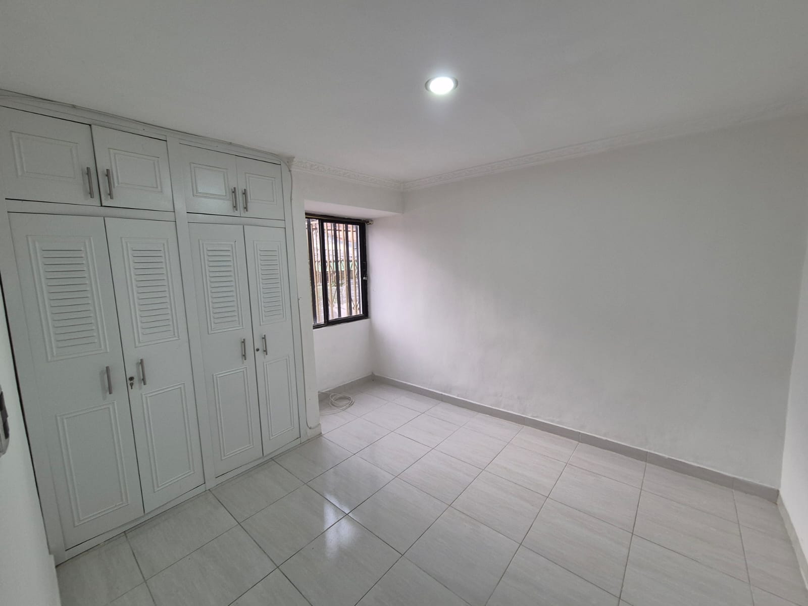 SE ALQUILA CASA  12..jpg